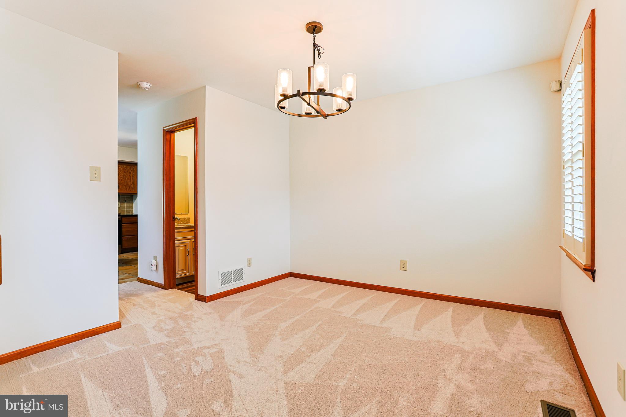 HUNTERS WOODS - Residential