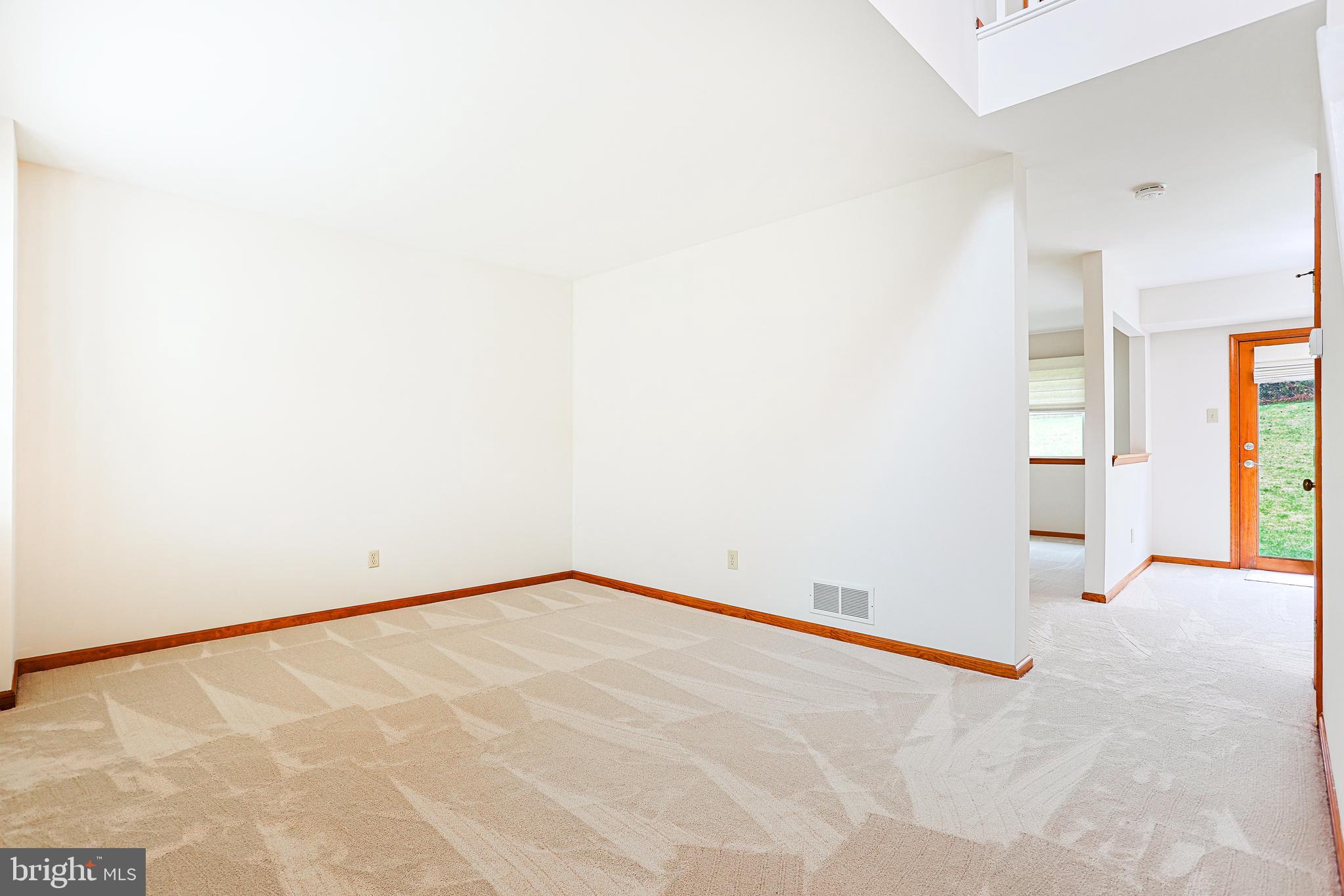 HUNTERS WOODS - Residential