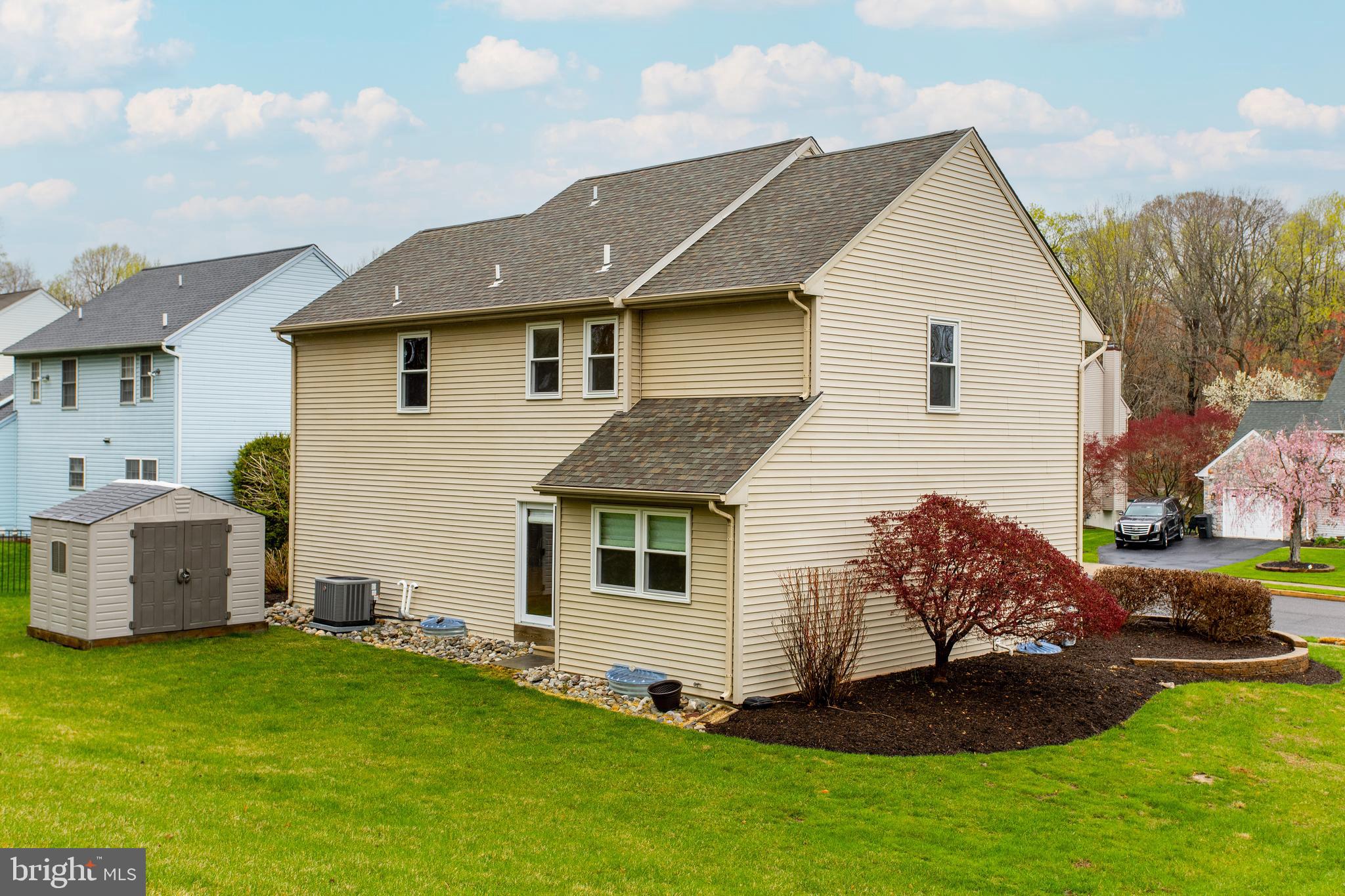 HUNTERS WOODS - Residential