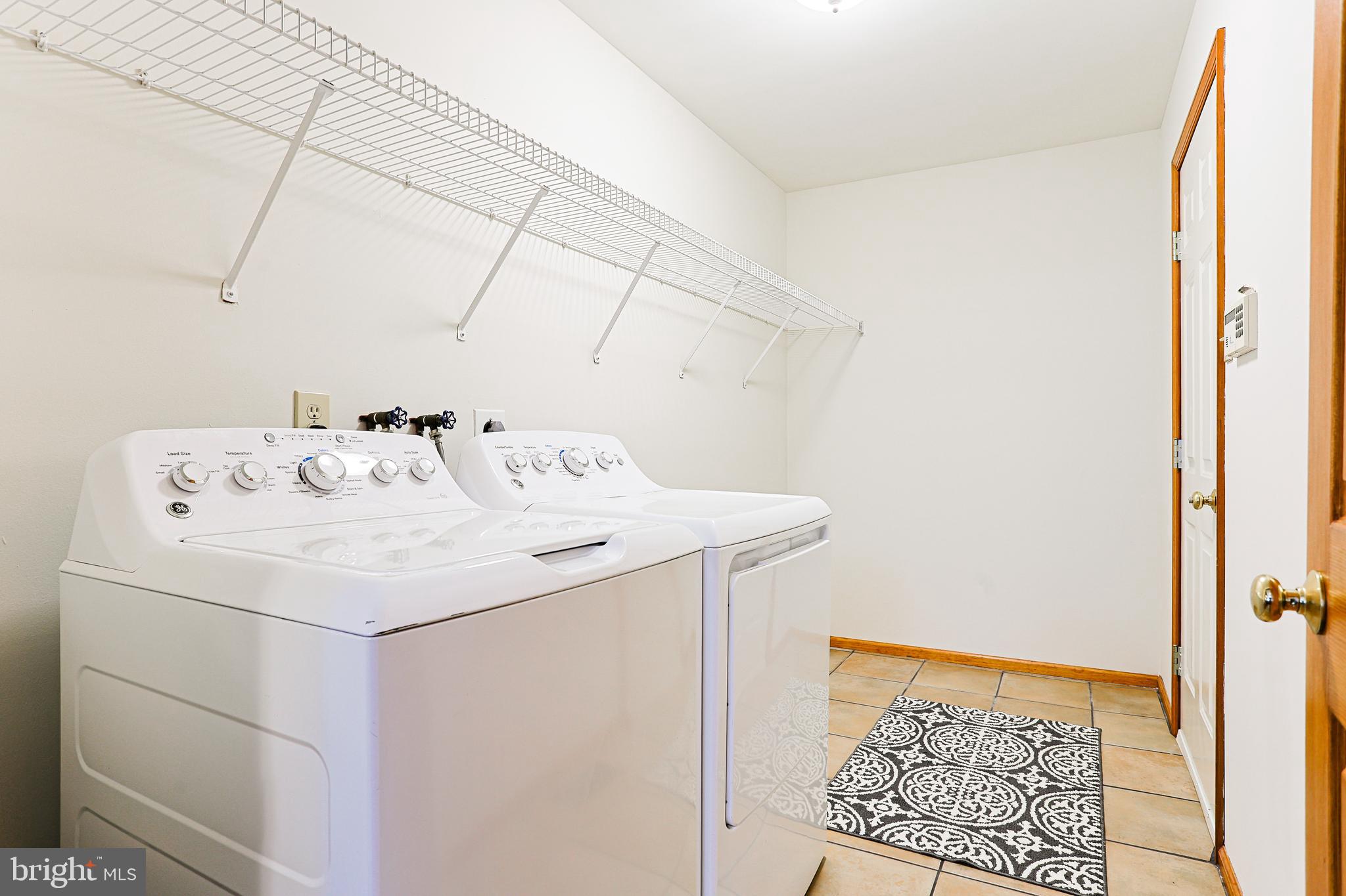 HUNTERS WOODS - Residential