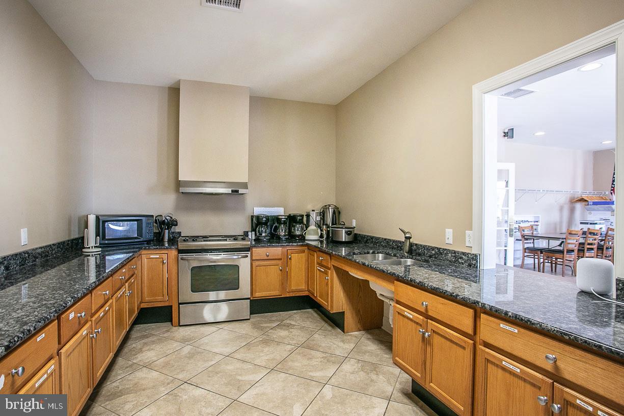 DOUGLASS VILLAGE - Residential
