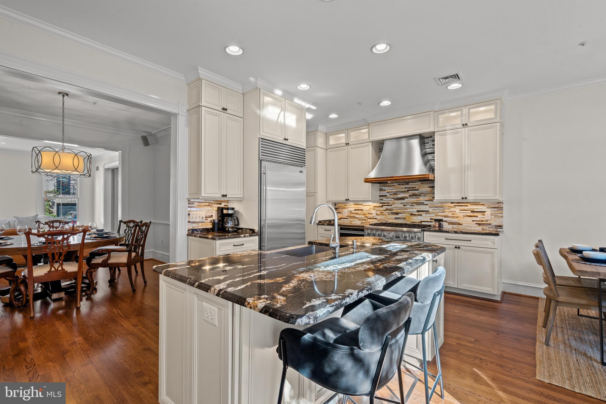 OLD TOWN - Residential Lease