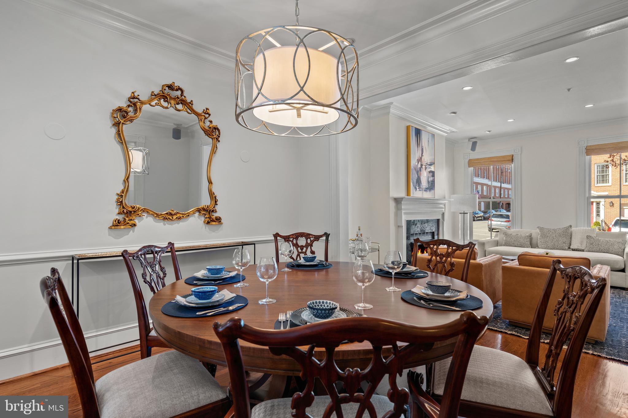 OLD TOWN - Residential Lease