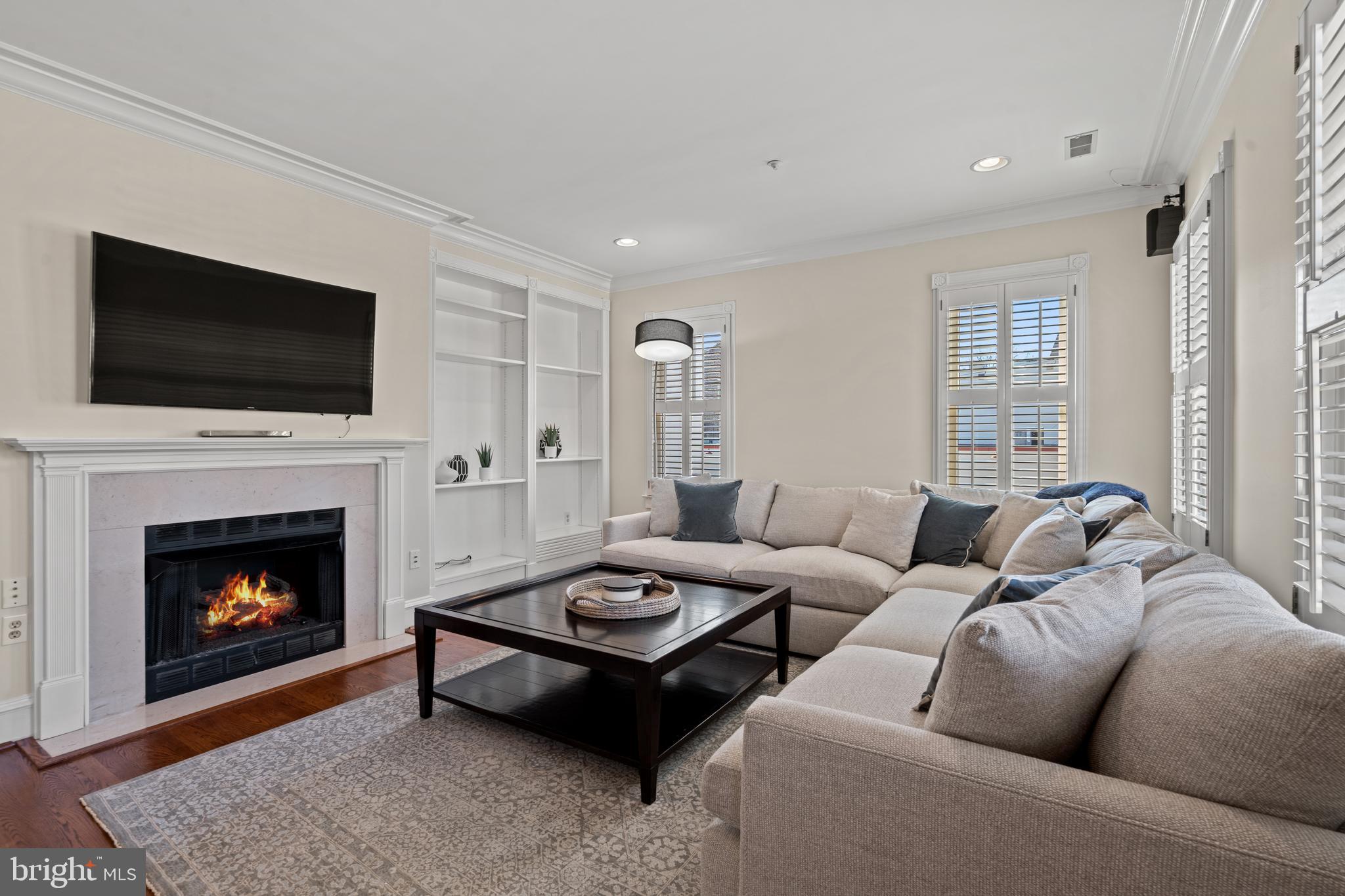 OLD TOWN - Residential Lease