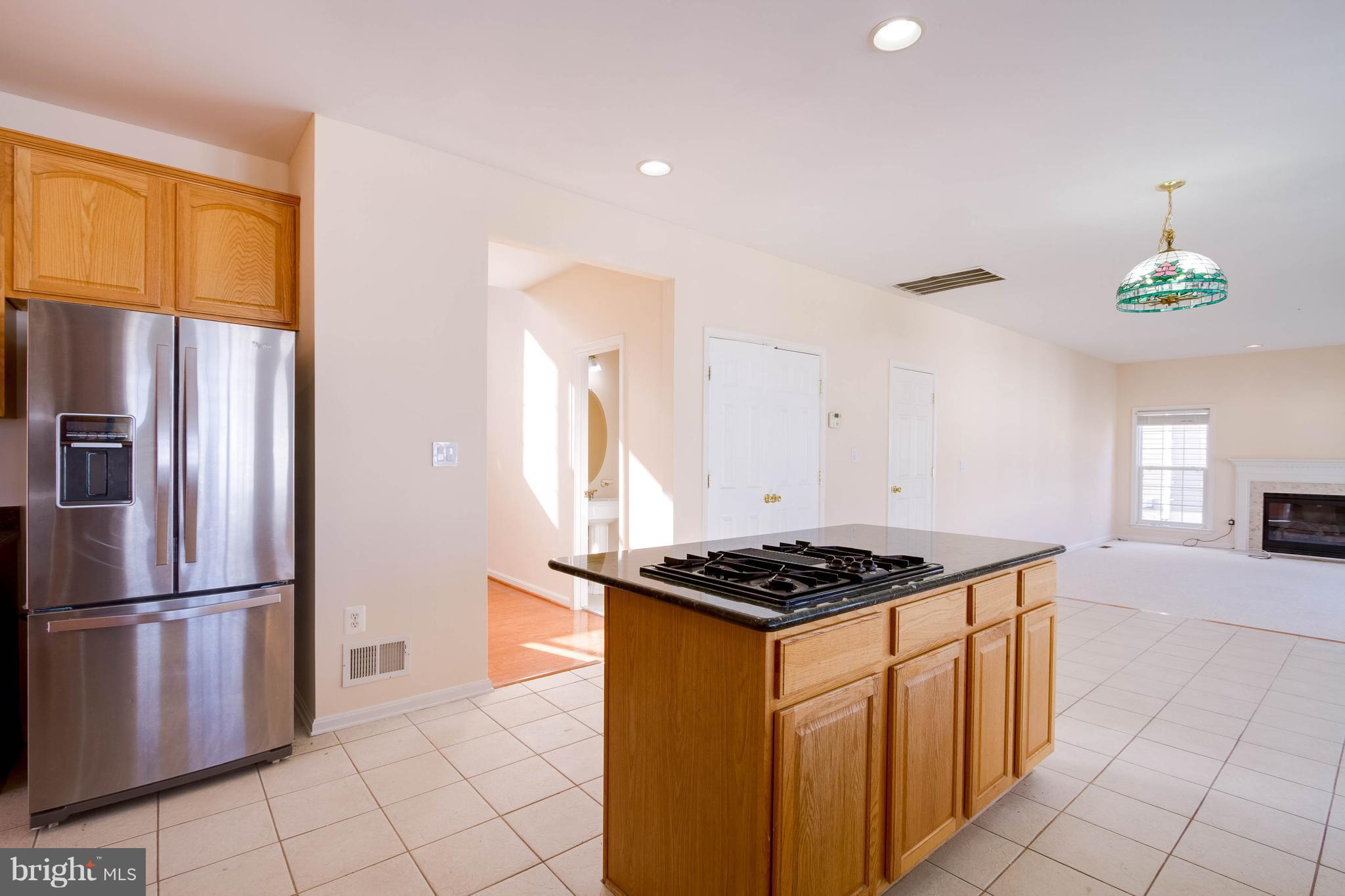 HAMPTON OAKS - Residential