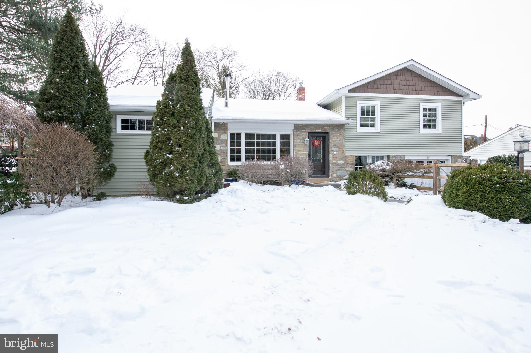 BURGUNDY HILLS - Residential
