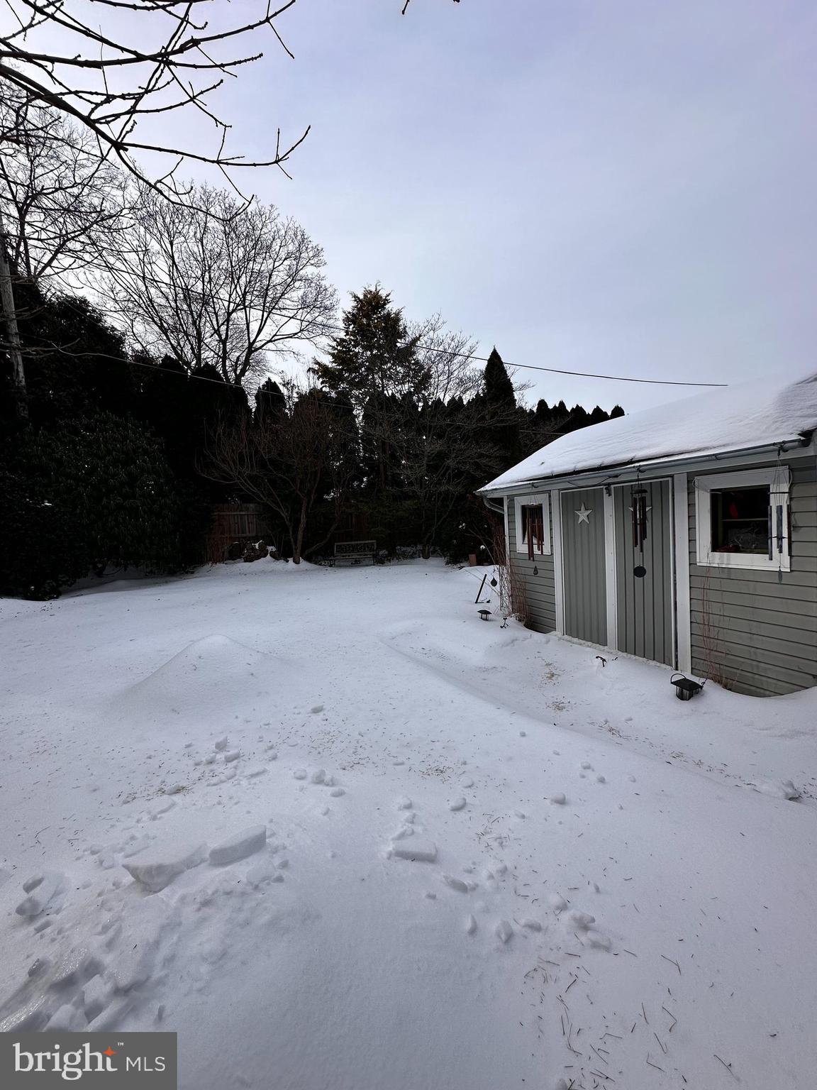 BURGUNDY HILLS - Residential