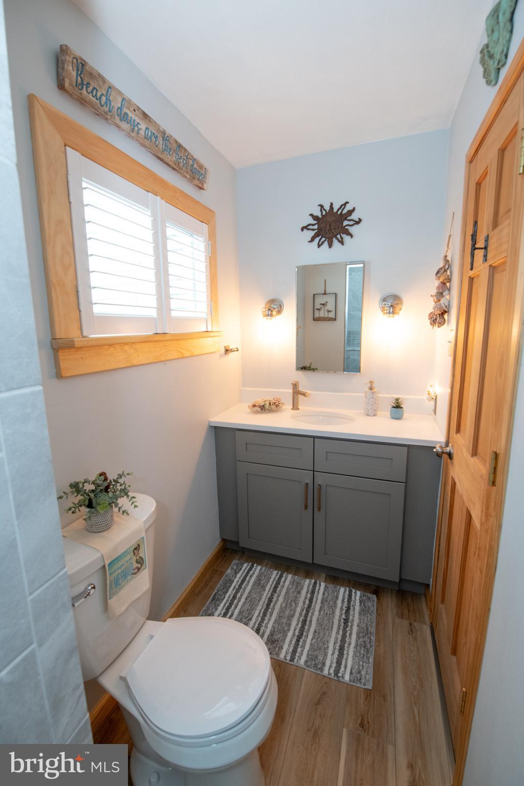 BURGUNDY HILLS - Residential