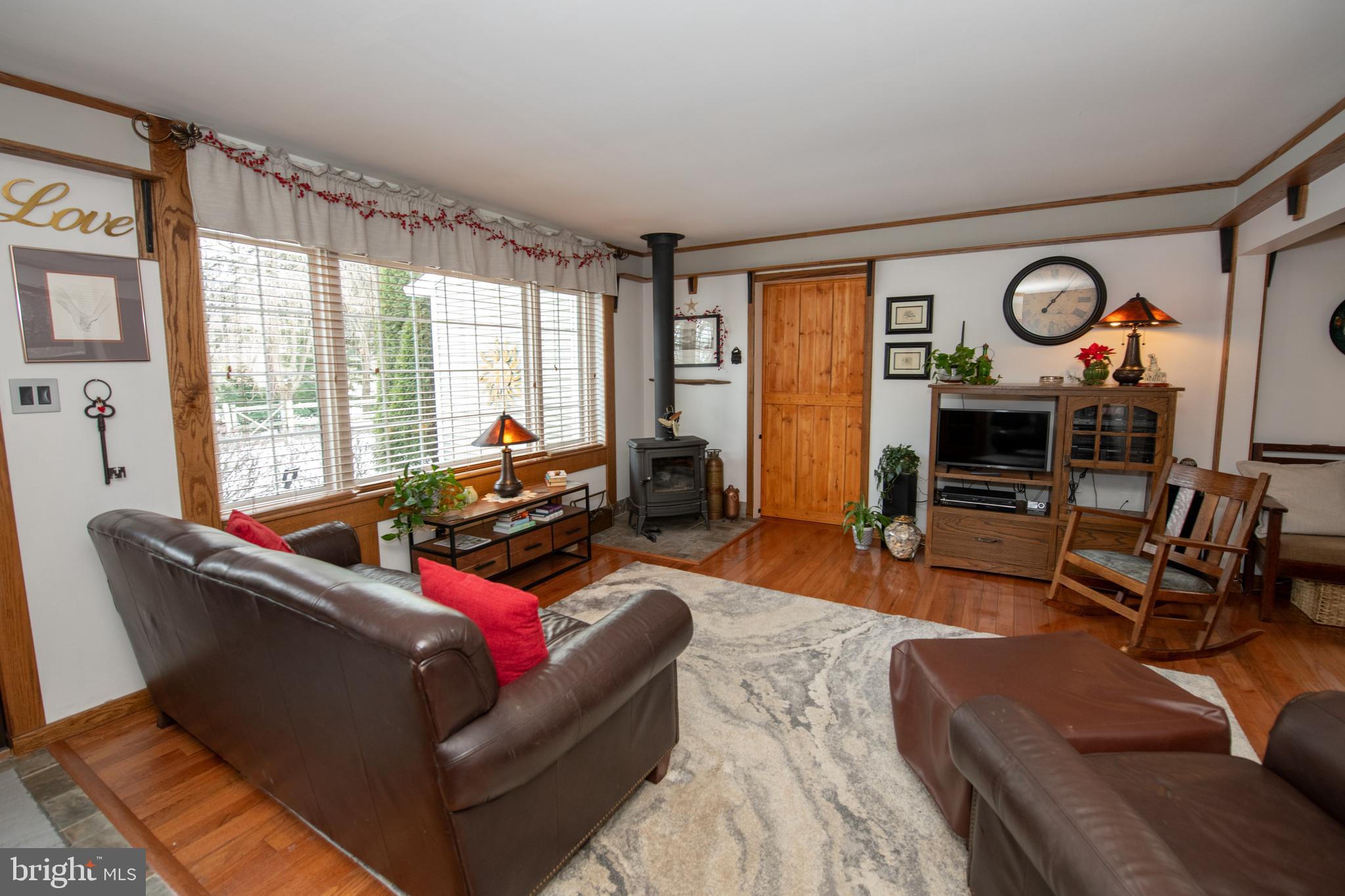 BURGUNDY HILLS - Residential