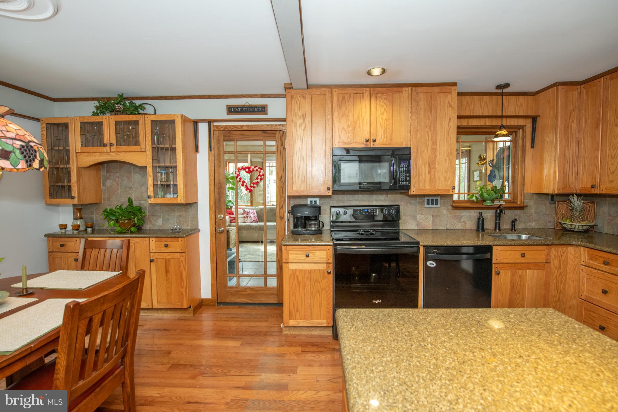 BURGUNDY HILLS - Residential