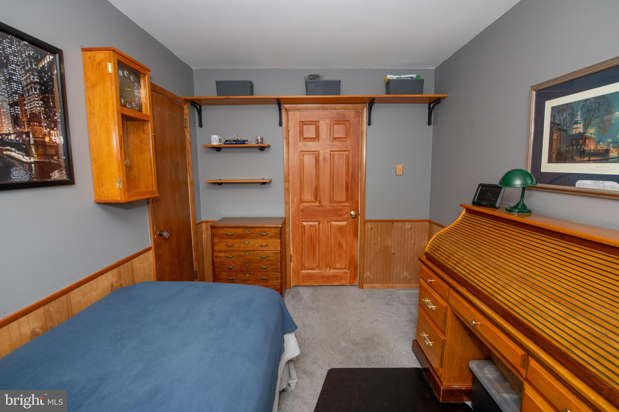 BURGUNDY HILLS - Residential