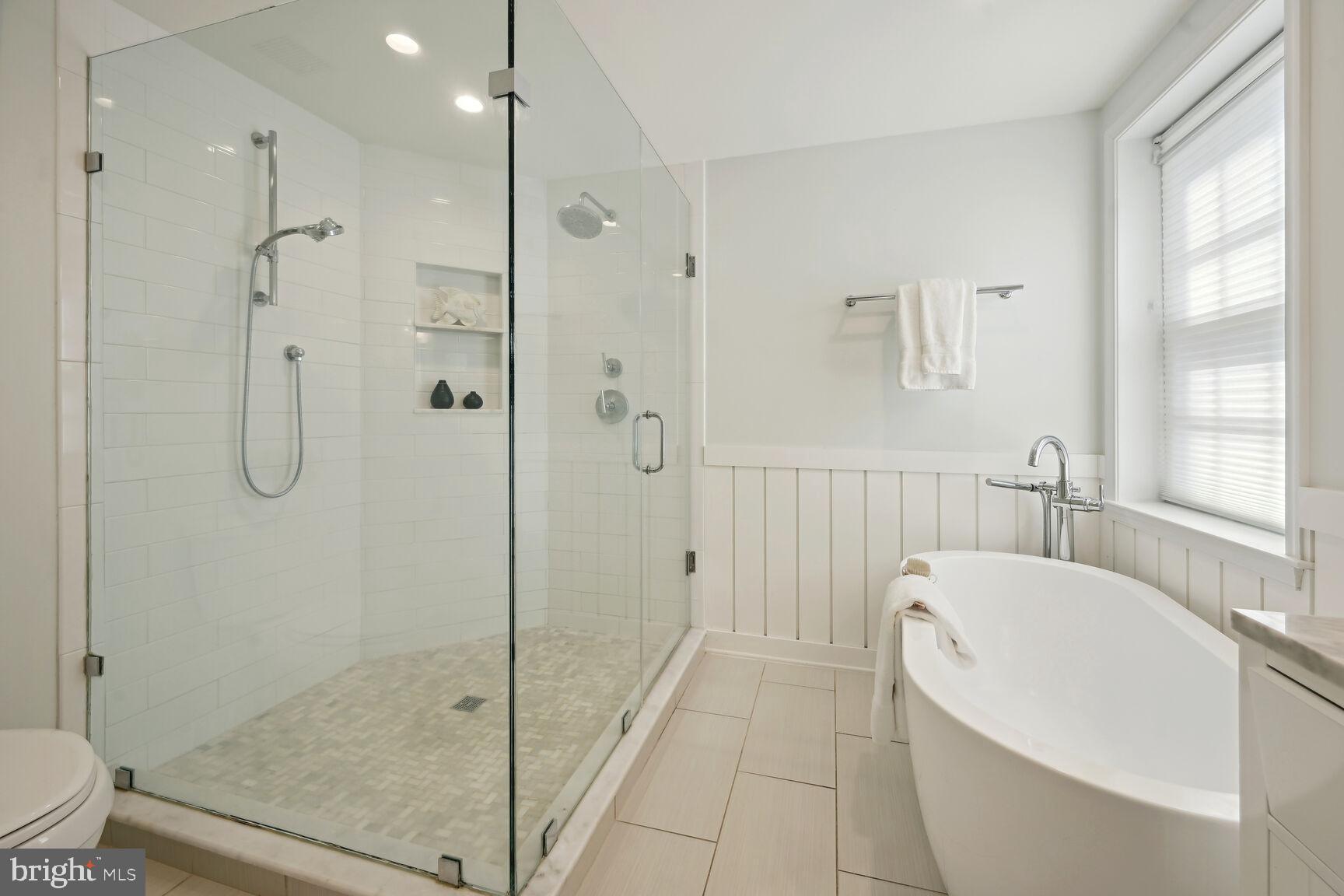 CHEVY CHASE MANOR - Residential