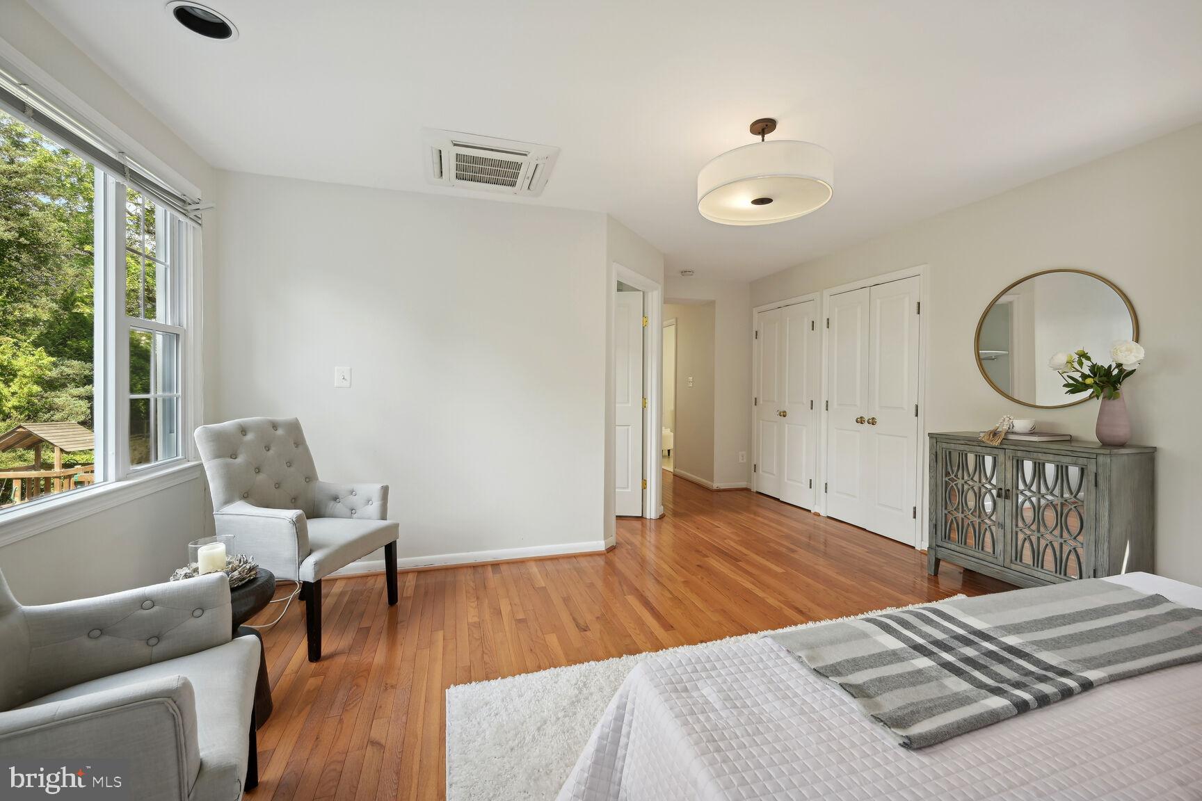 CHEVY CHASE MANOR - Residential