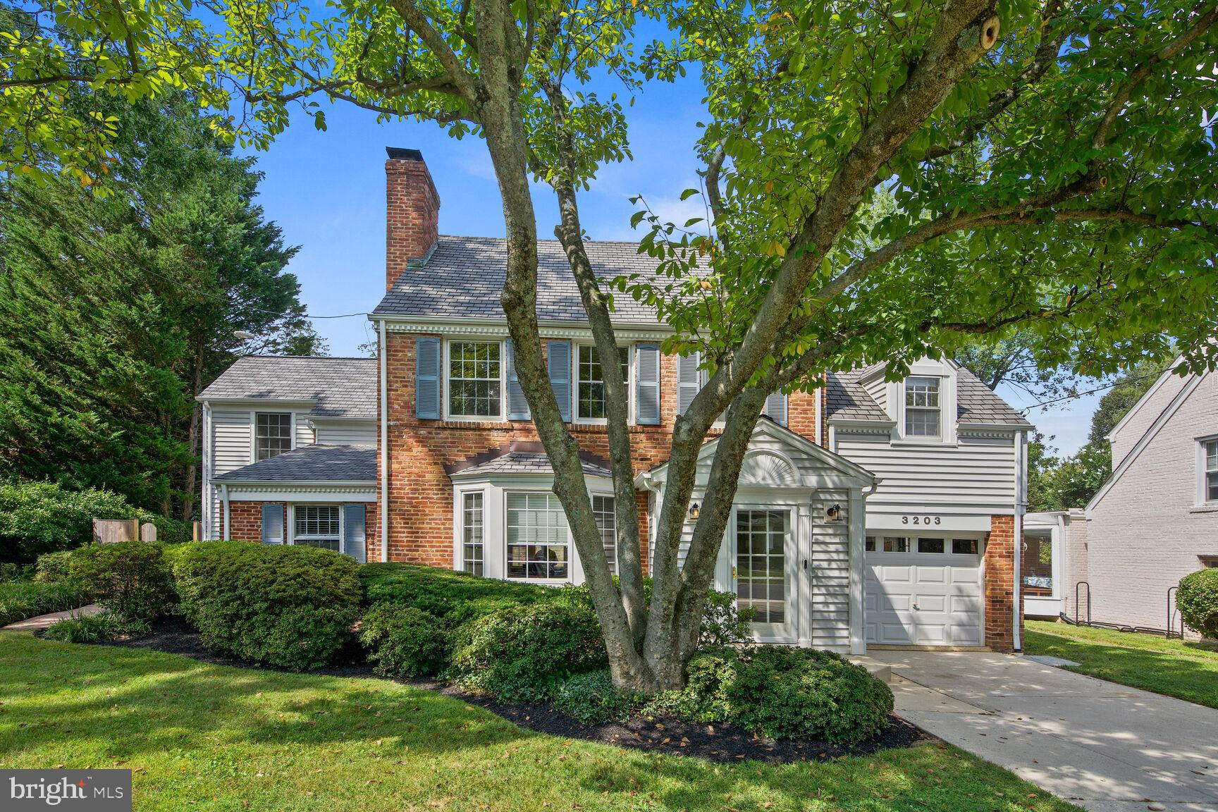 CHEVY CHASE MANOR - Residential