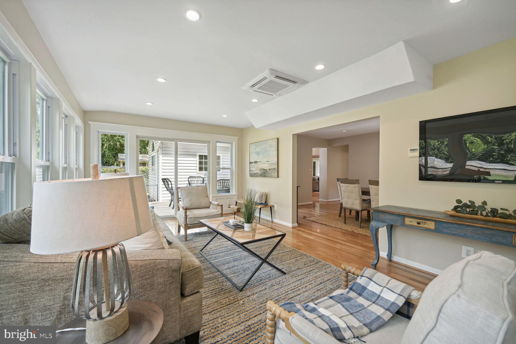 CHEVY CHASE MANOR - Residential