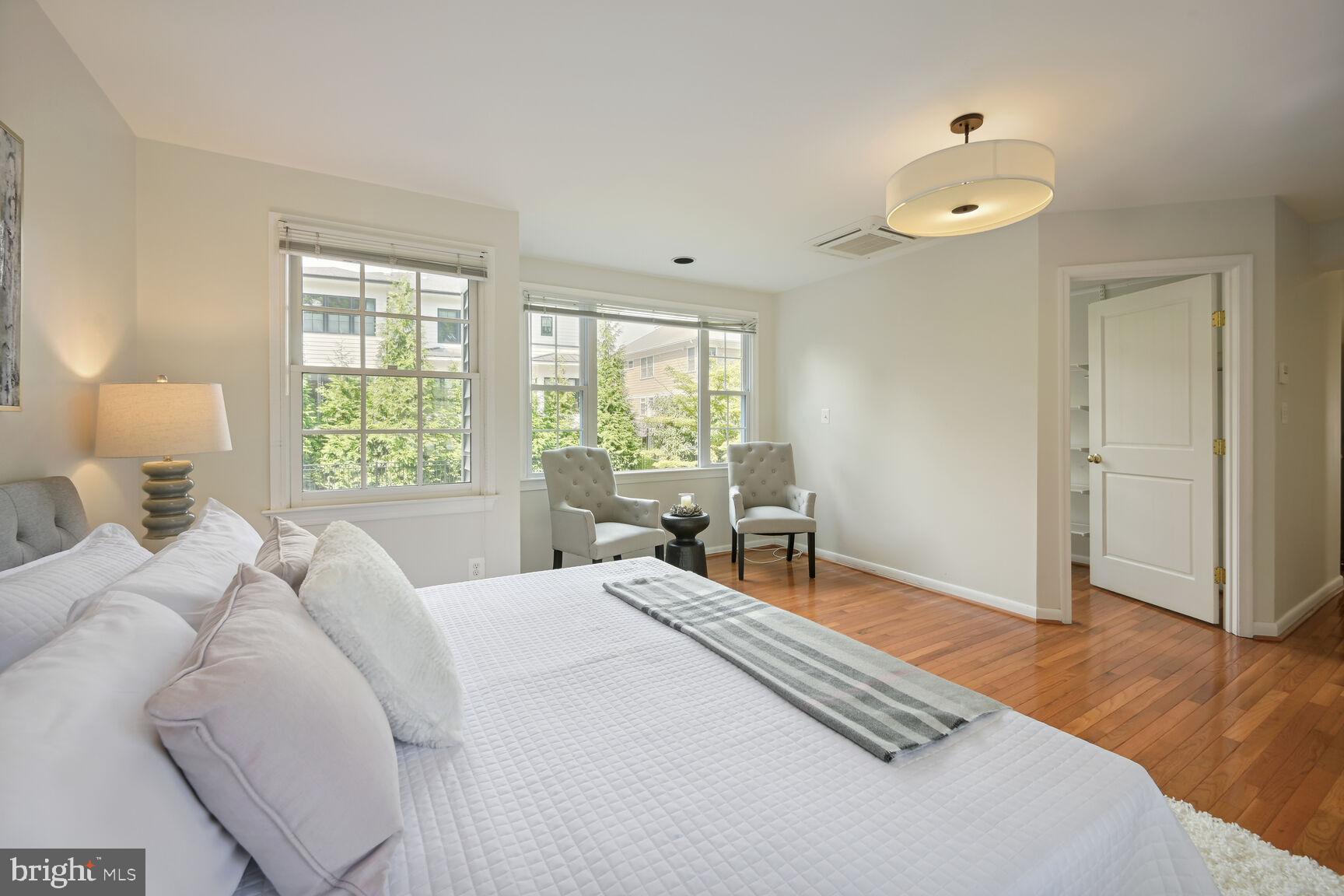 CHEVY CHASE MANOR - Residential