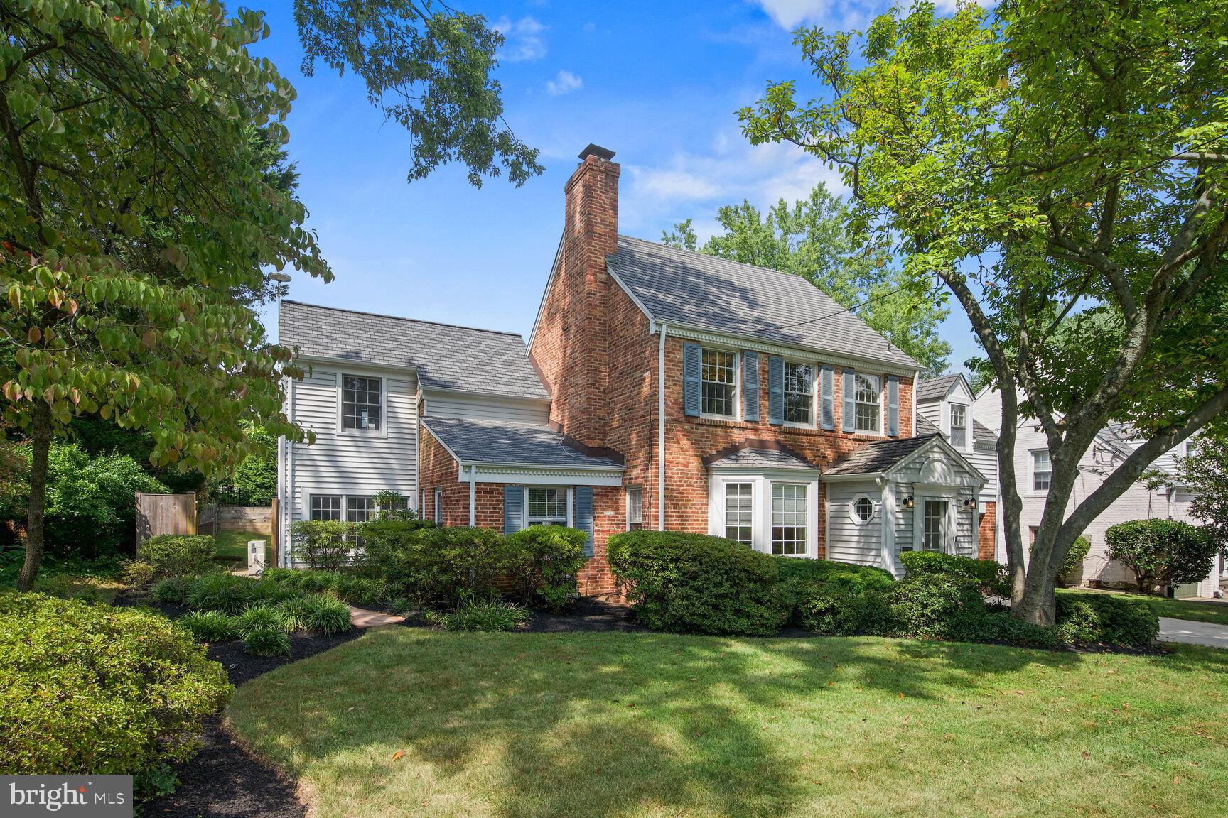 CHEVY CHASE MANOR - Residential