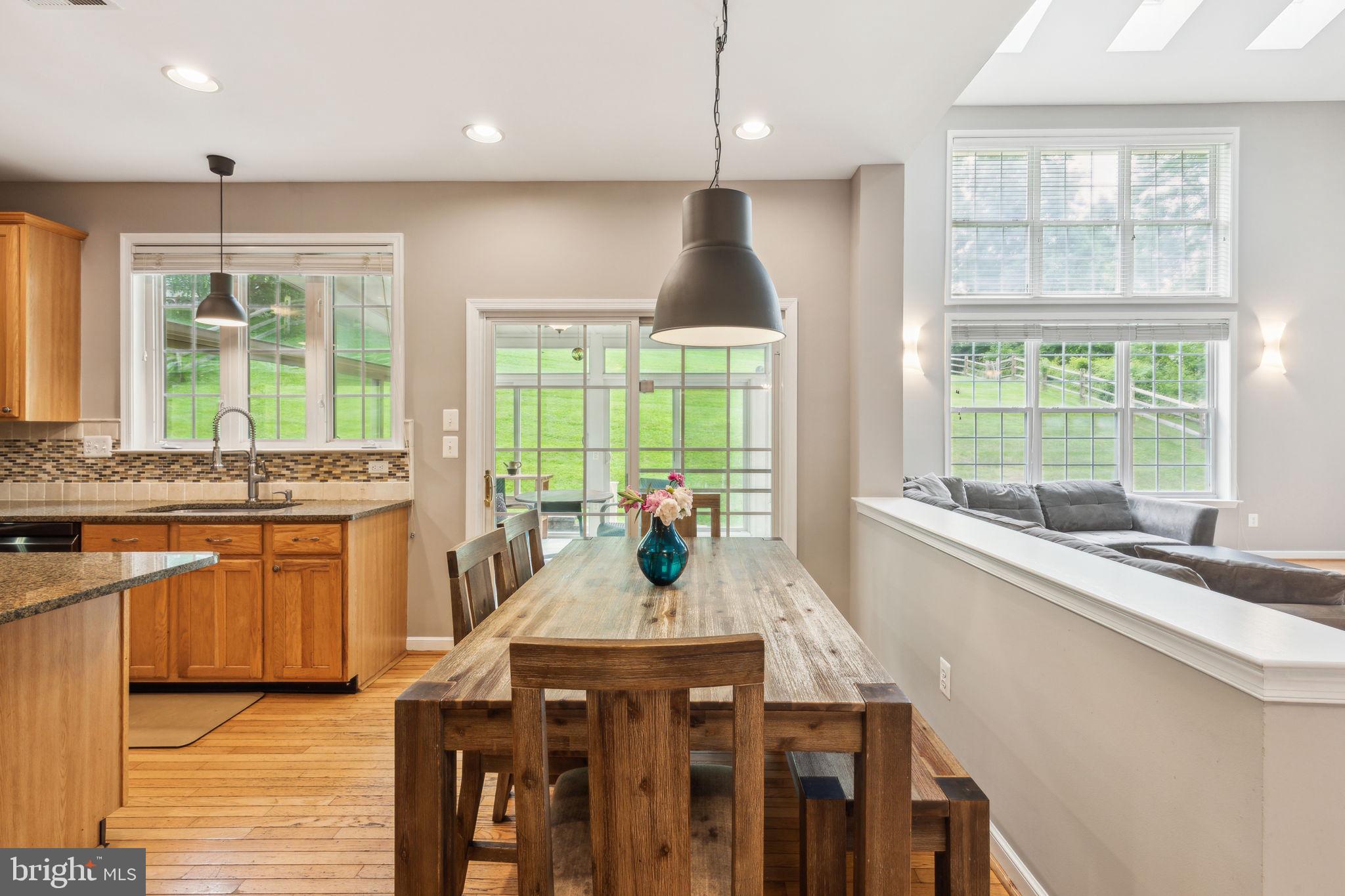 OLD MILL POINTE - Residential