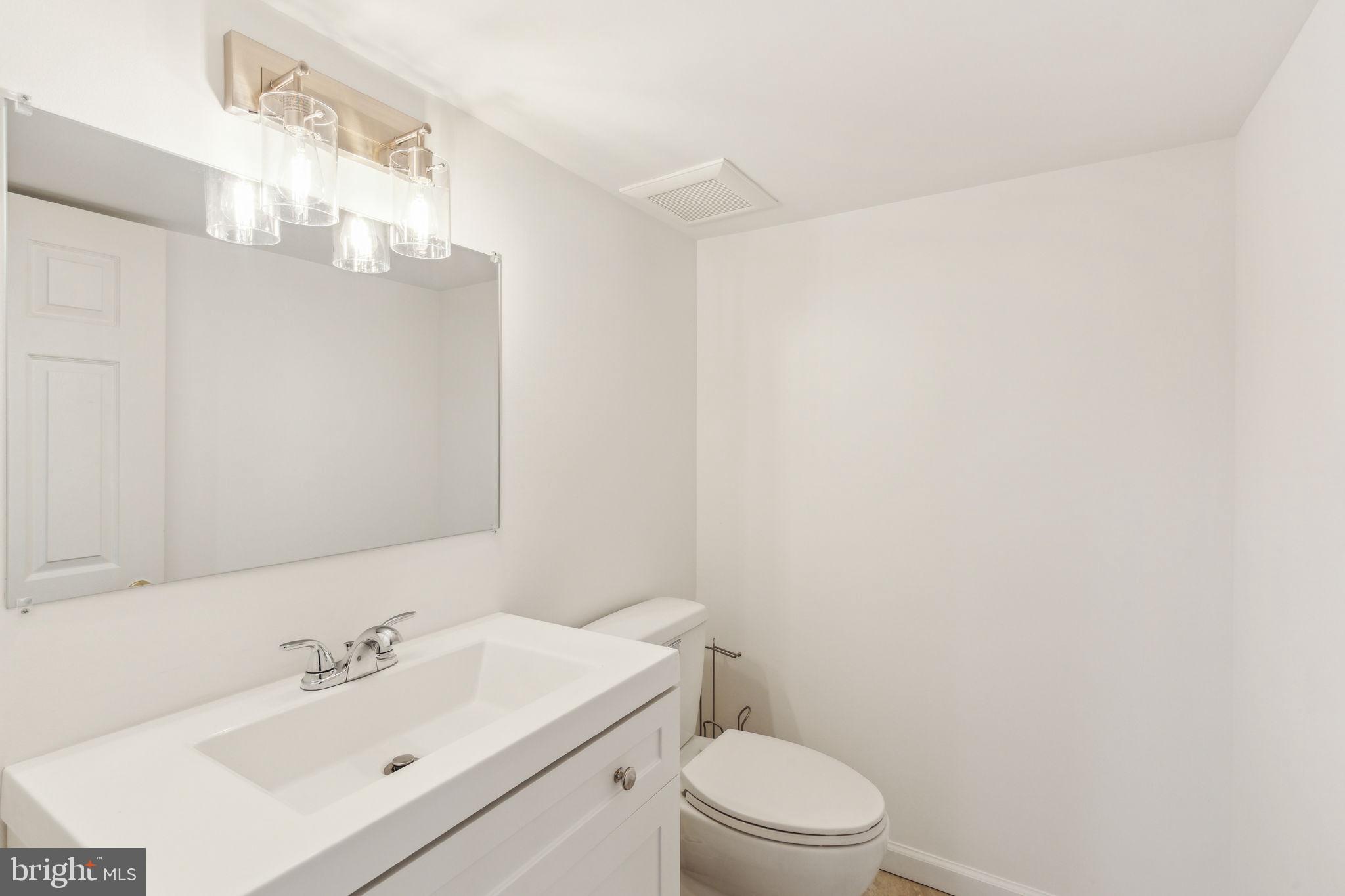 OLD MILL POINTE - Residential