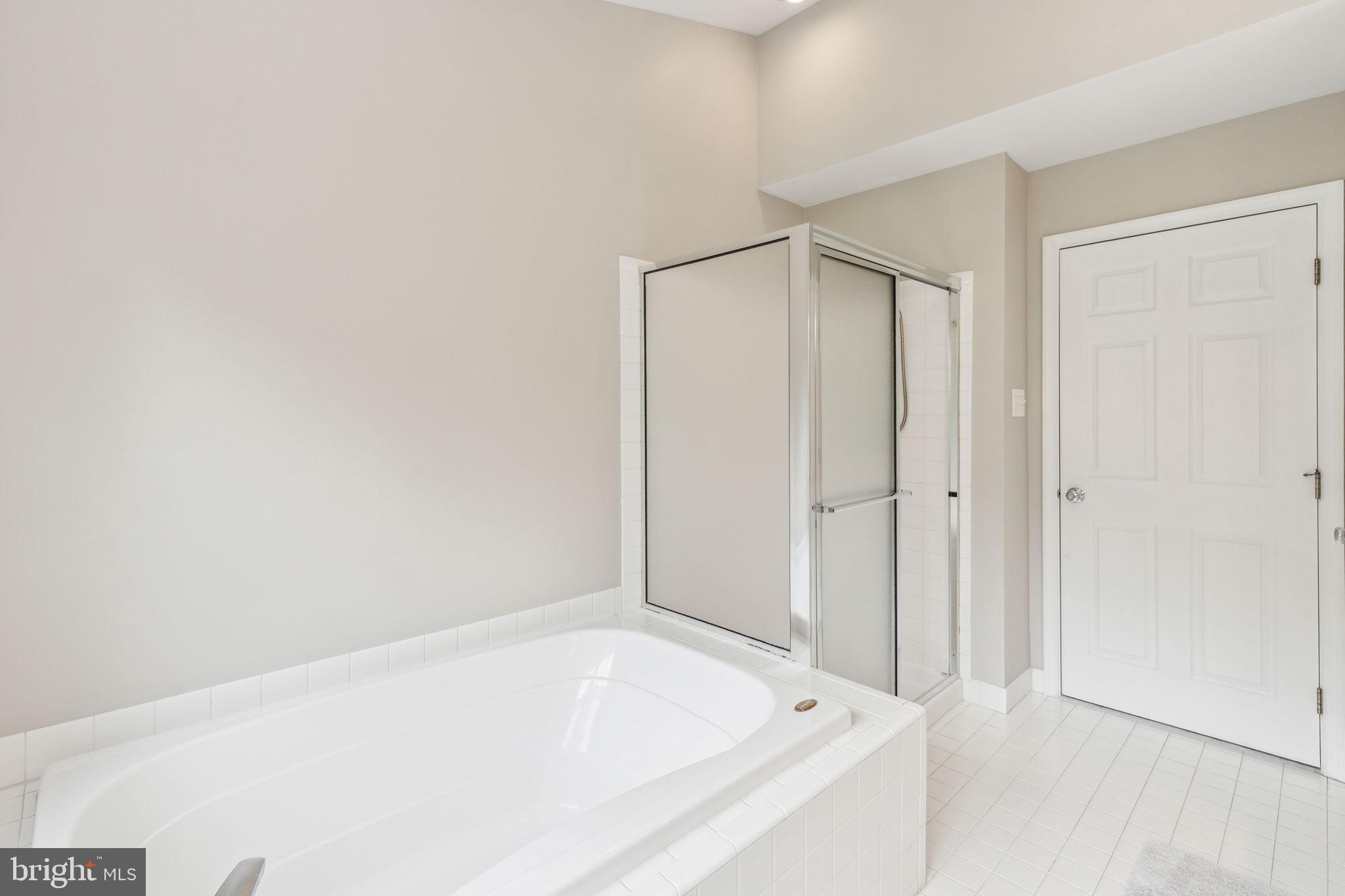 OLD MILL POINTE - Residential