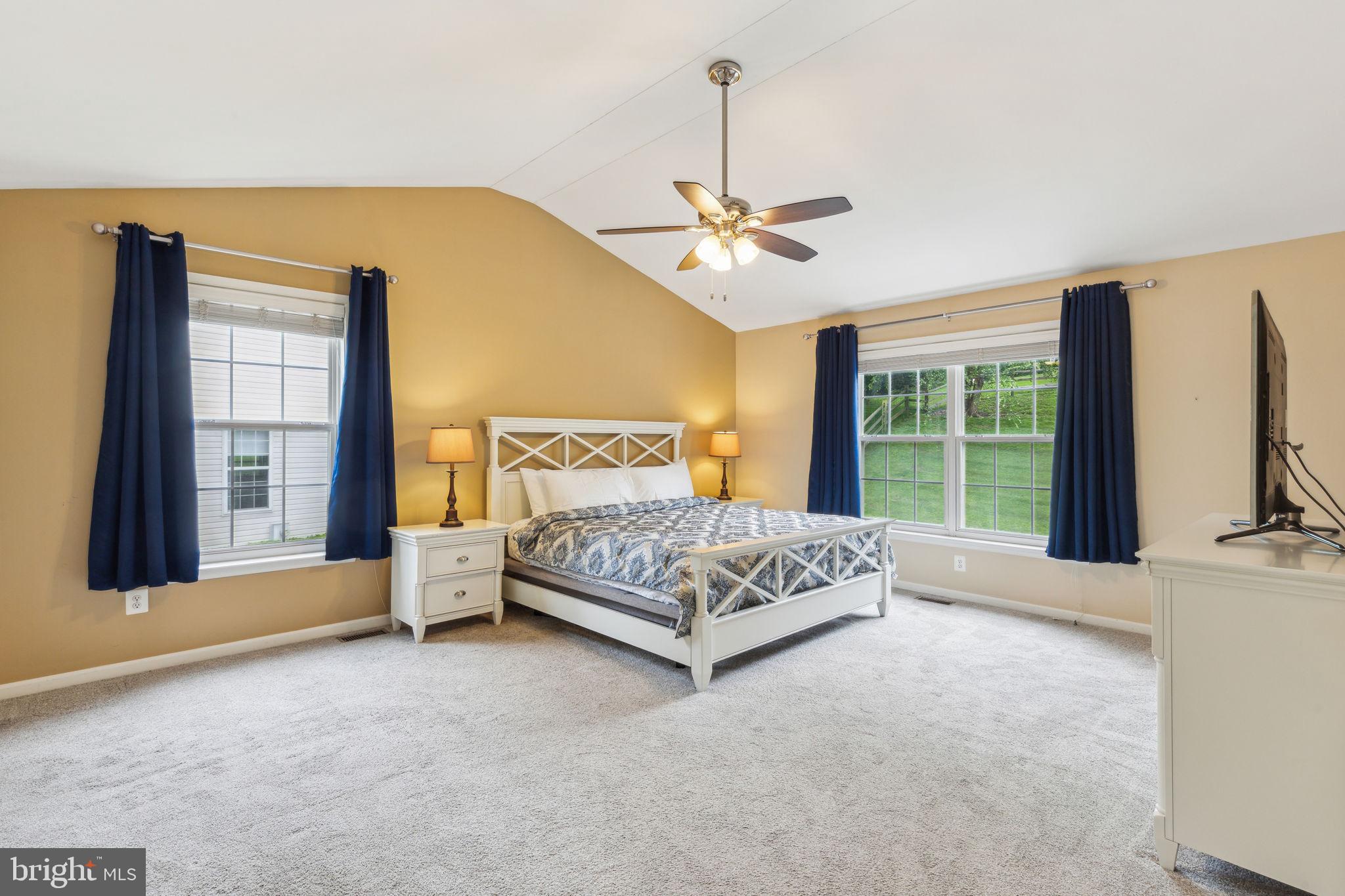 OLD MILL POINTE - Residential