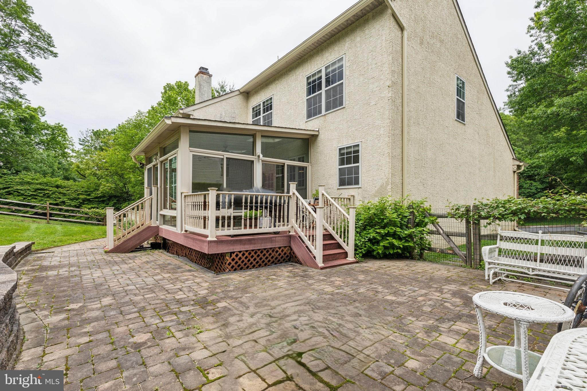 OLD MILL POINTE - Residential