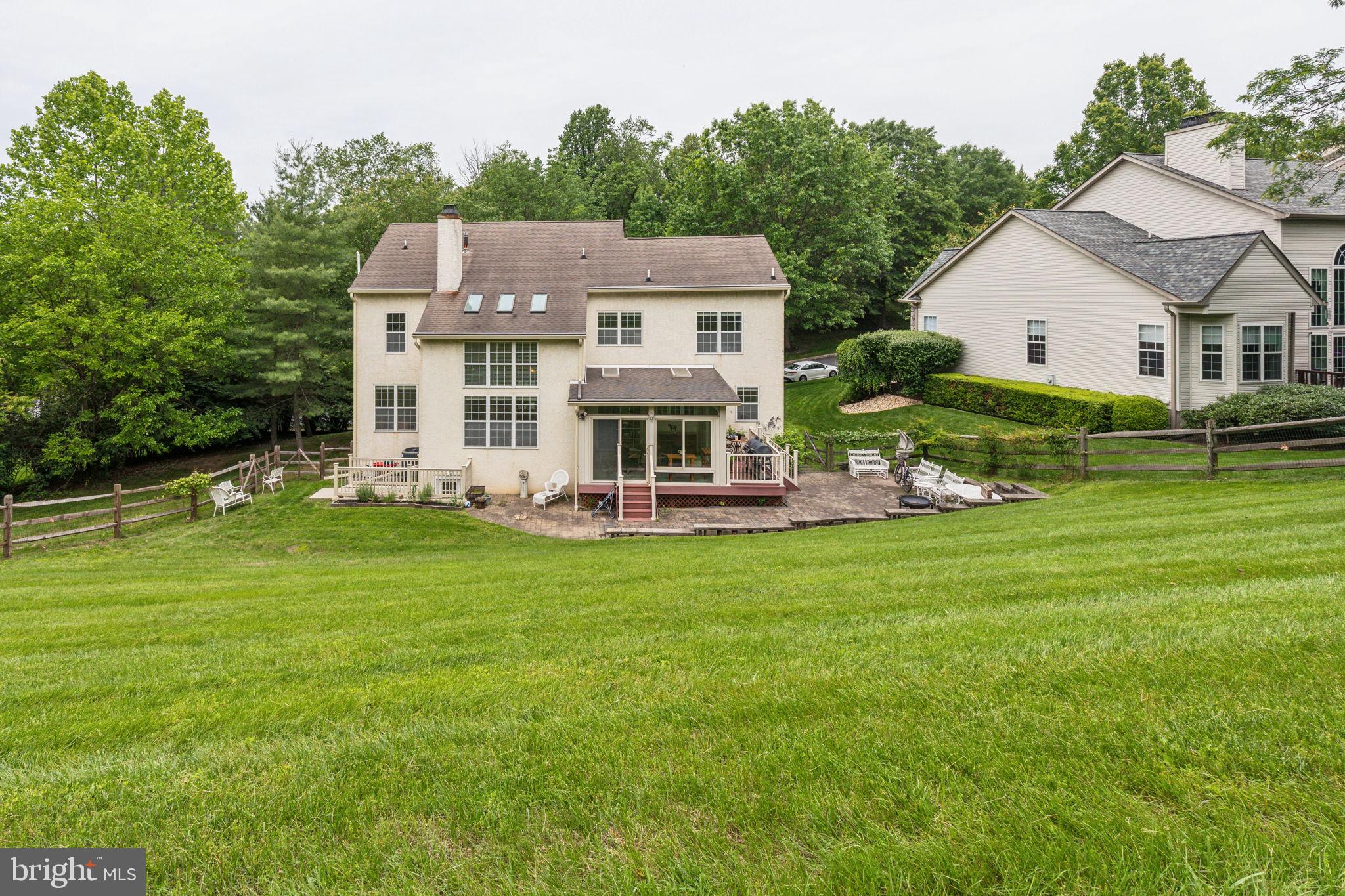 OLD MILL POINTE - Residential