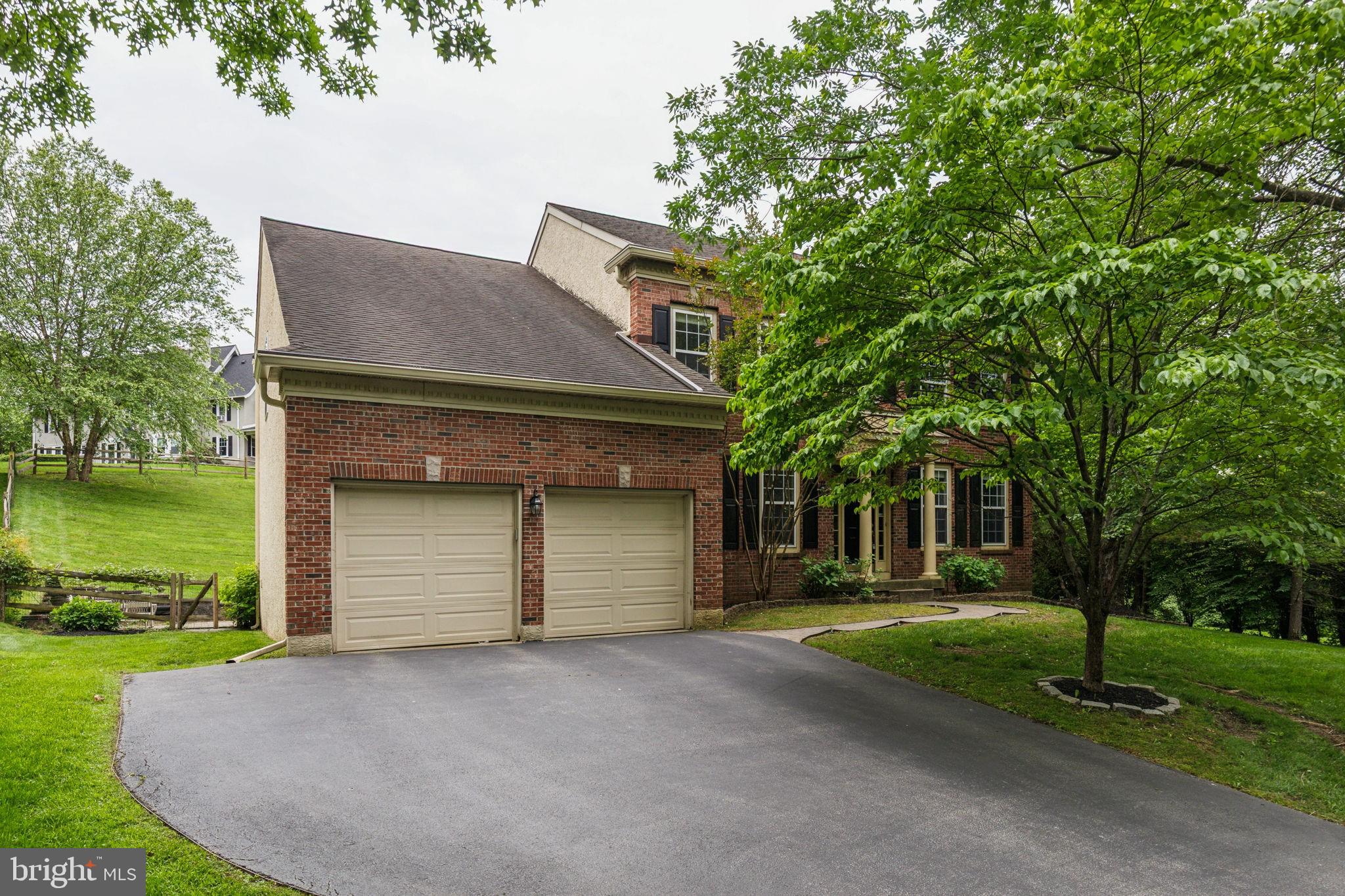 OLD MILL POINTE - Residential