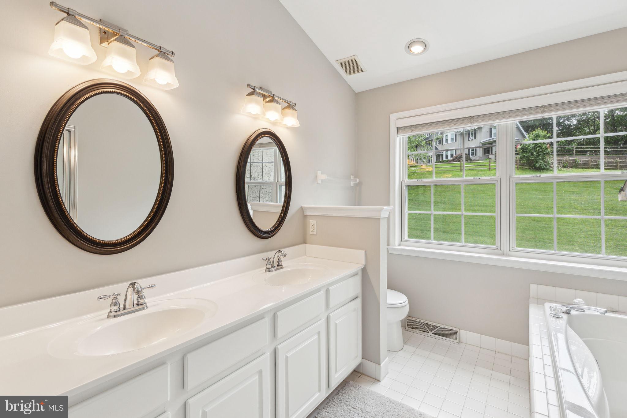 OLD MILL POINTE - Residential