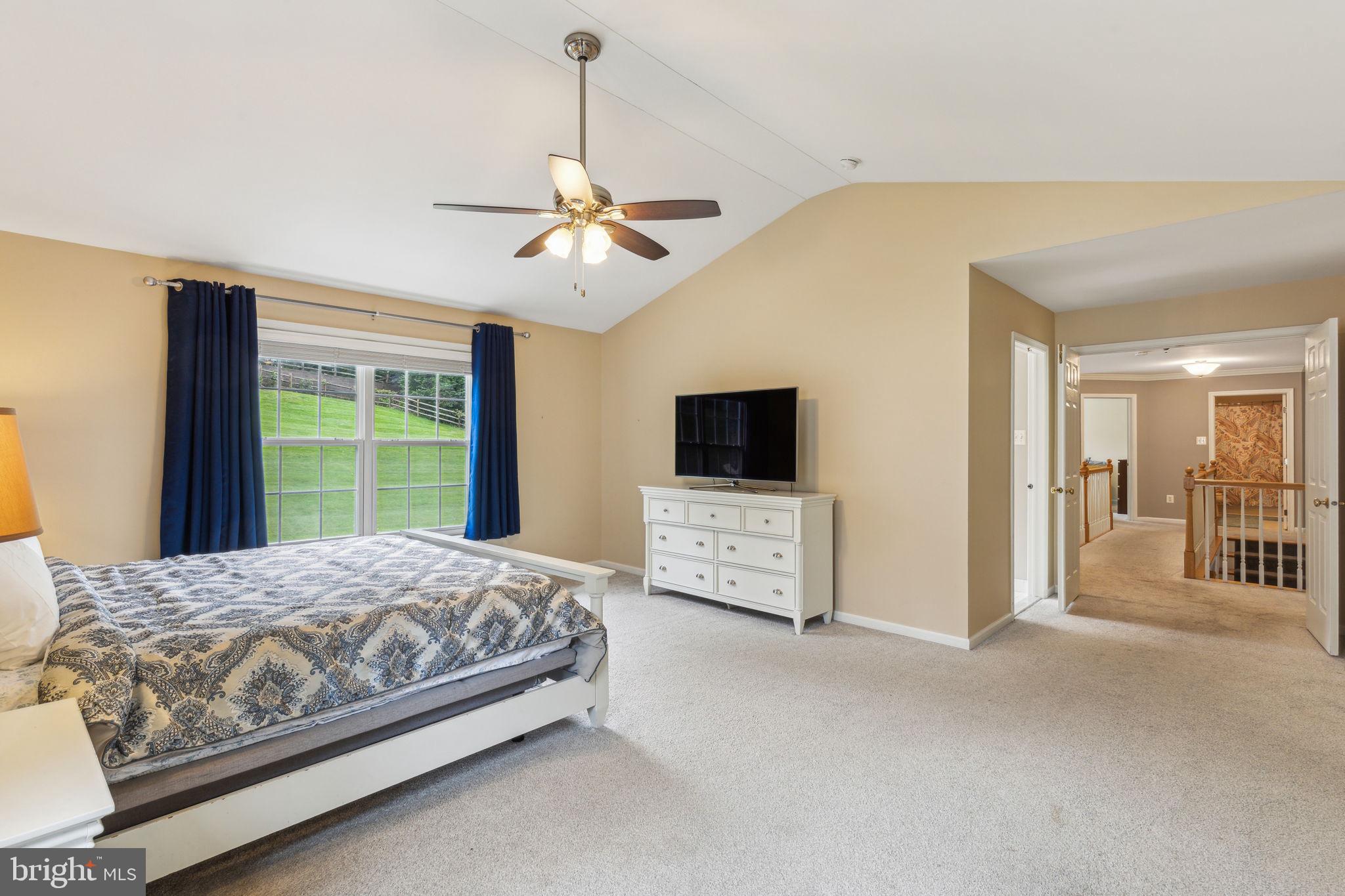 OLD MILL POINTE - Residential