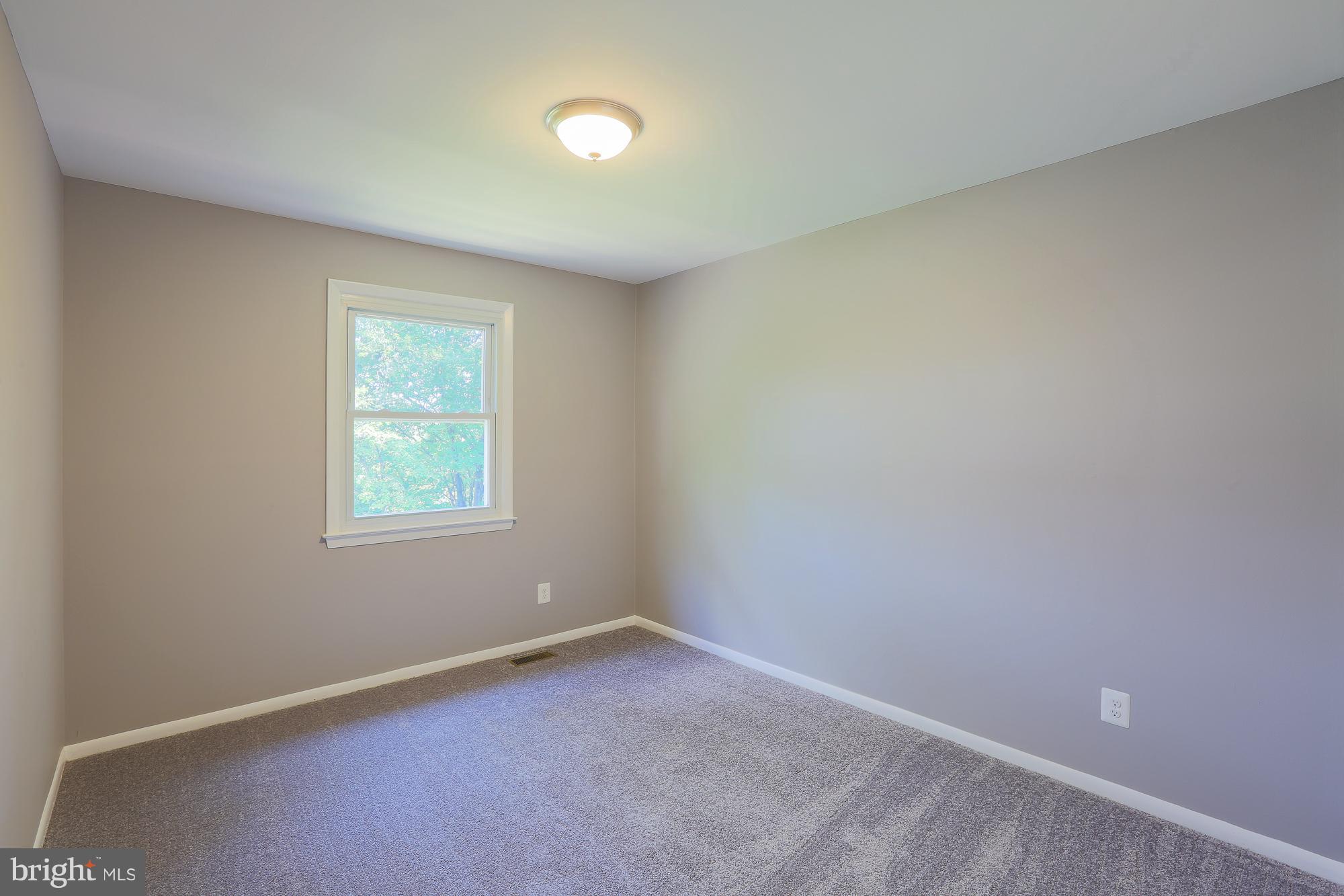 DOUBLE ROCK TOWNHOUSES - Residential