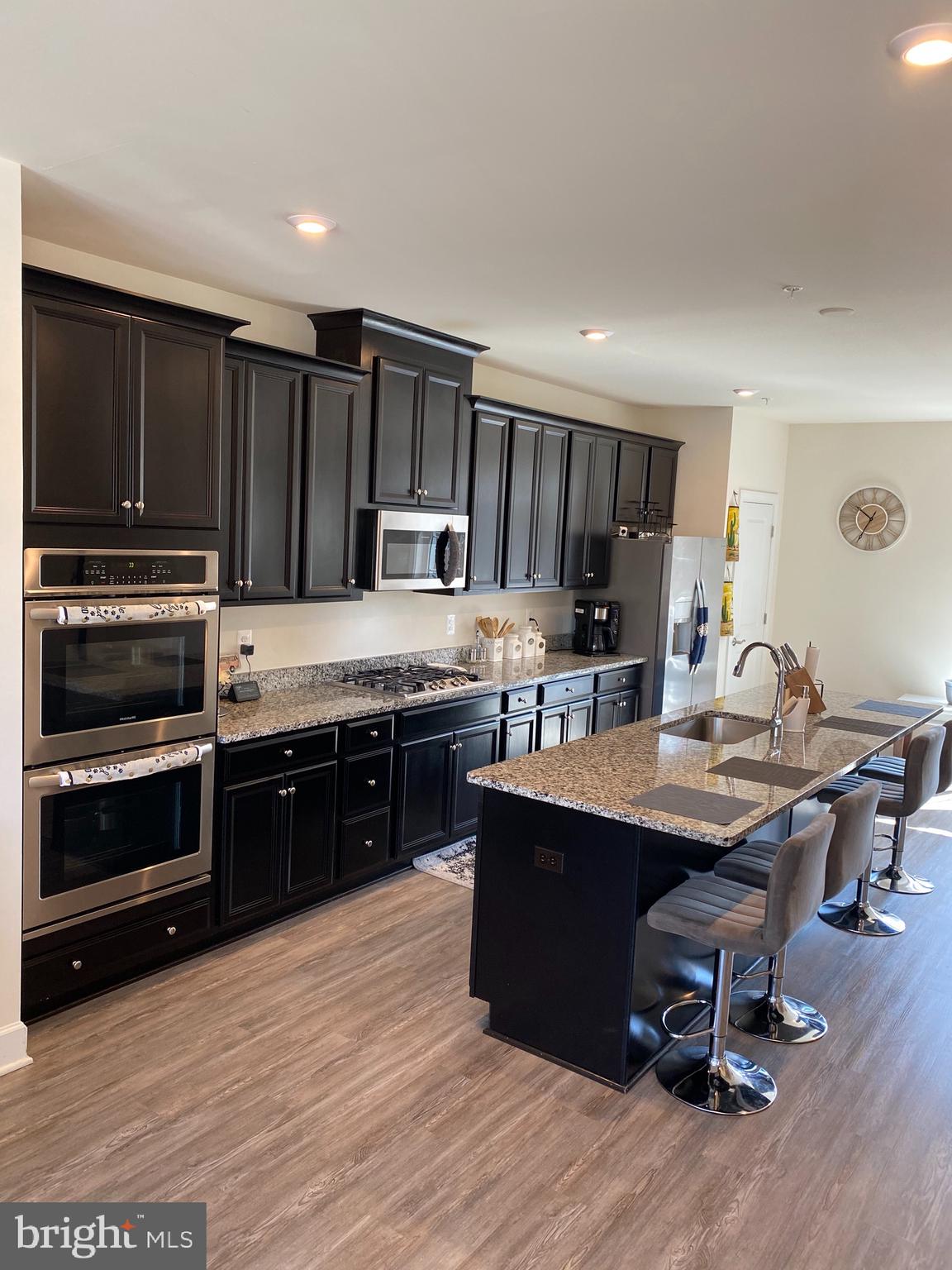 HAMILTON PARK - Residential