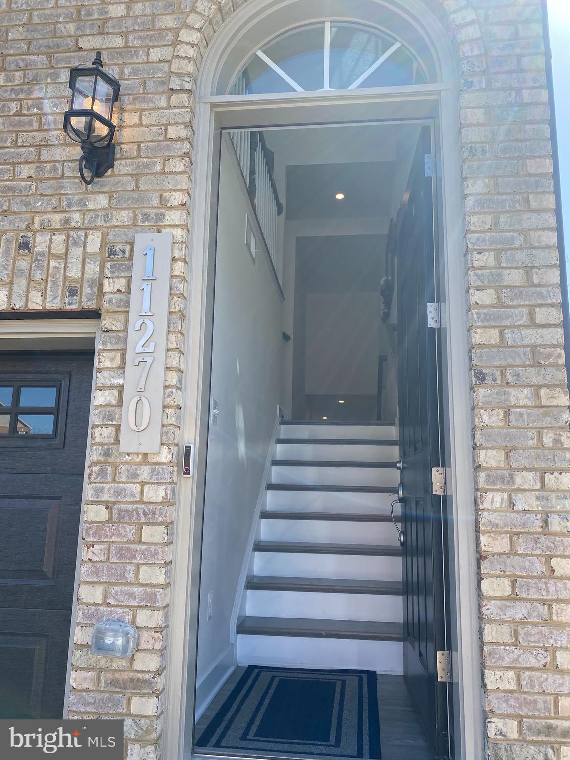 HAMILTON PARK - Residential