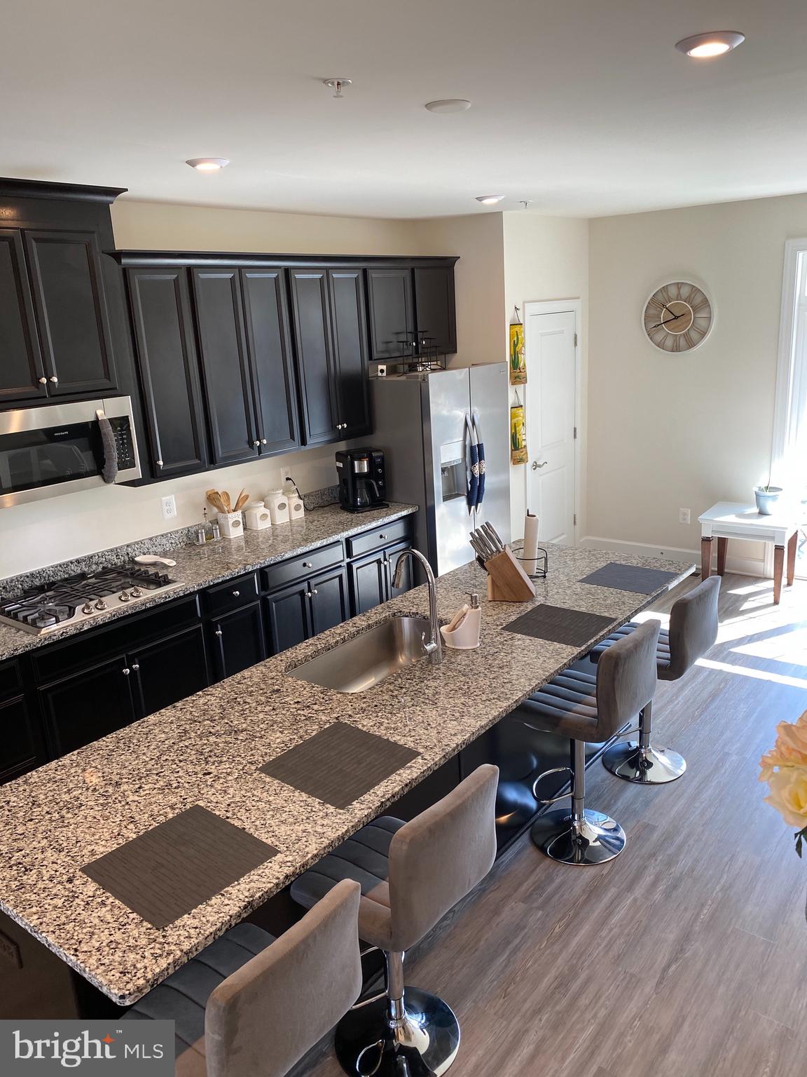 HAMILTON PARK - Residential