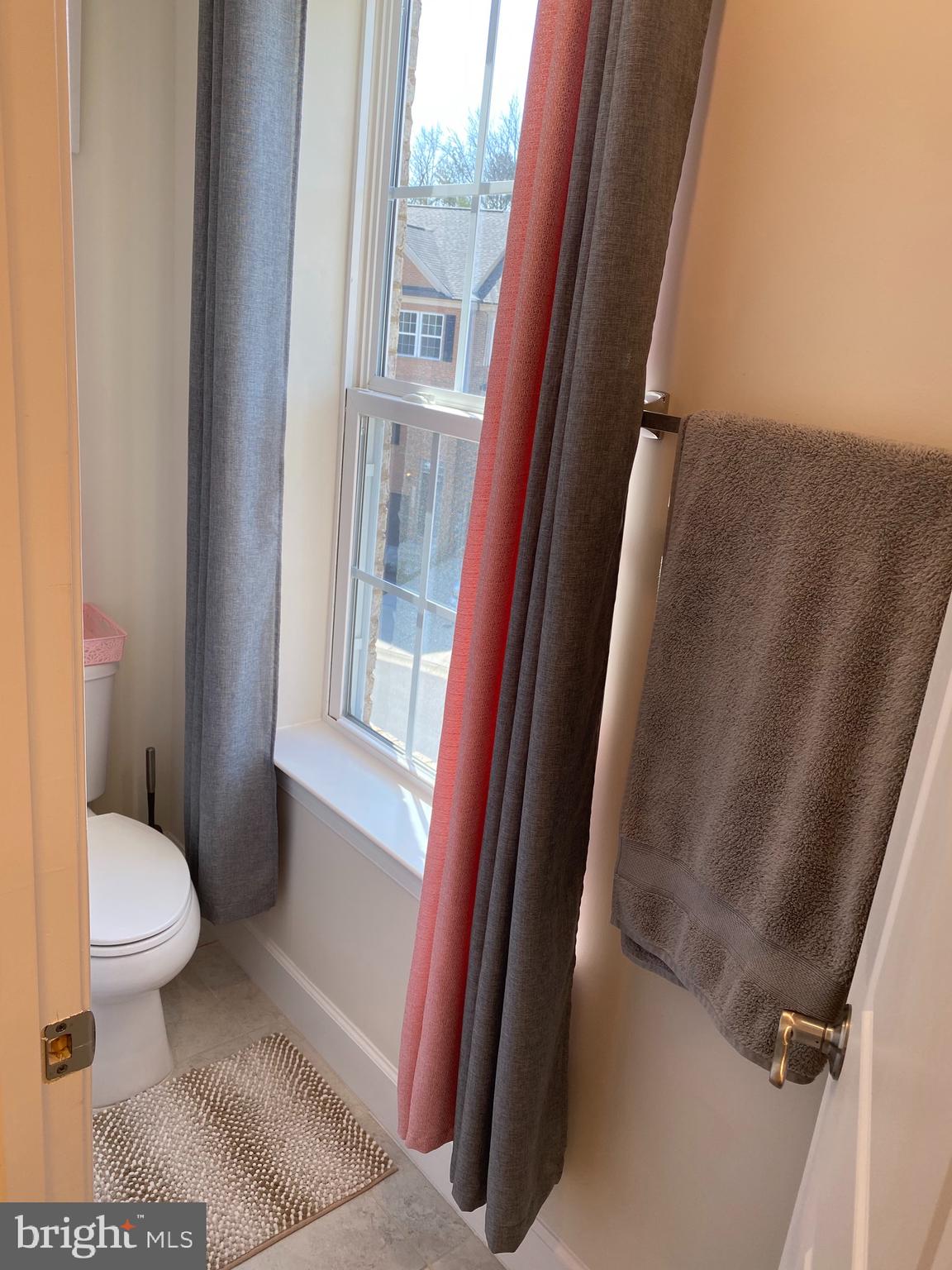 HAMILTON PARK - Residential