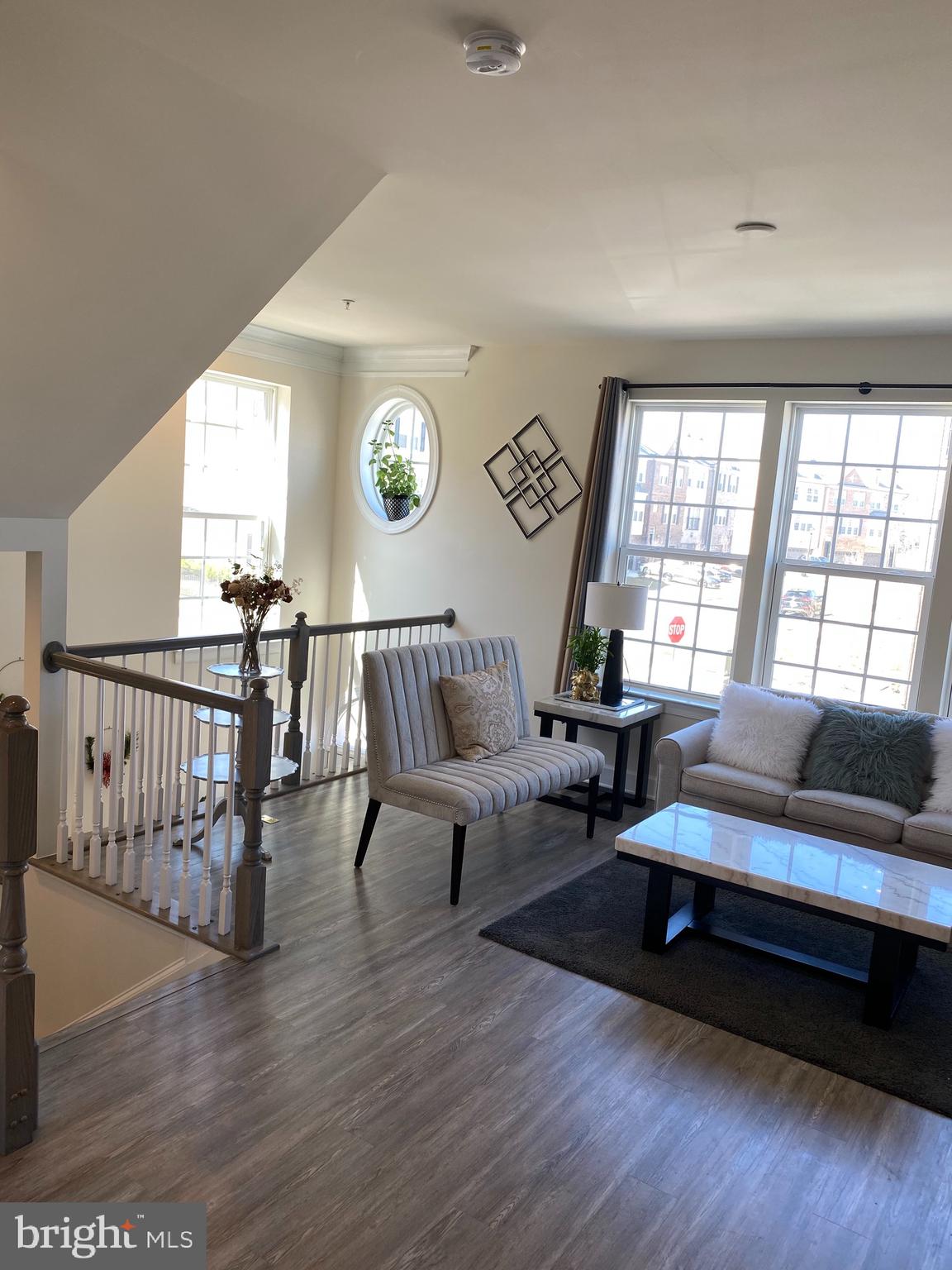 HAMILTON PARK - Residential