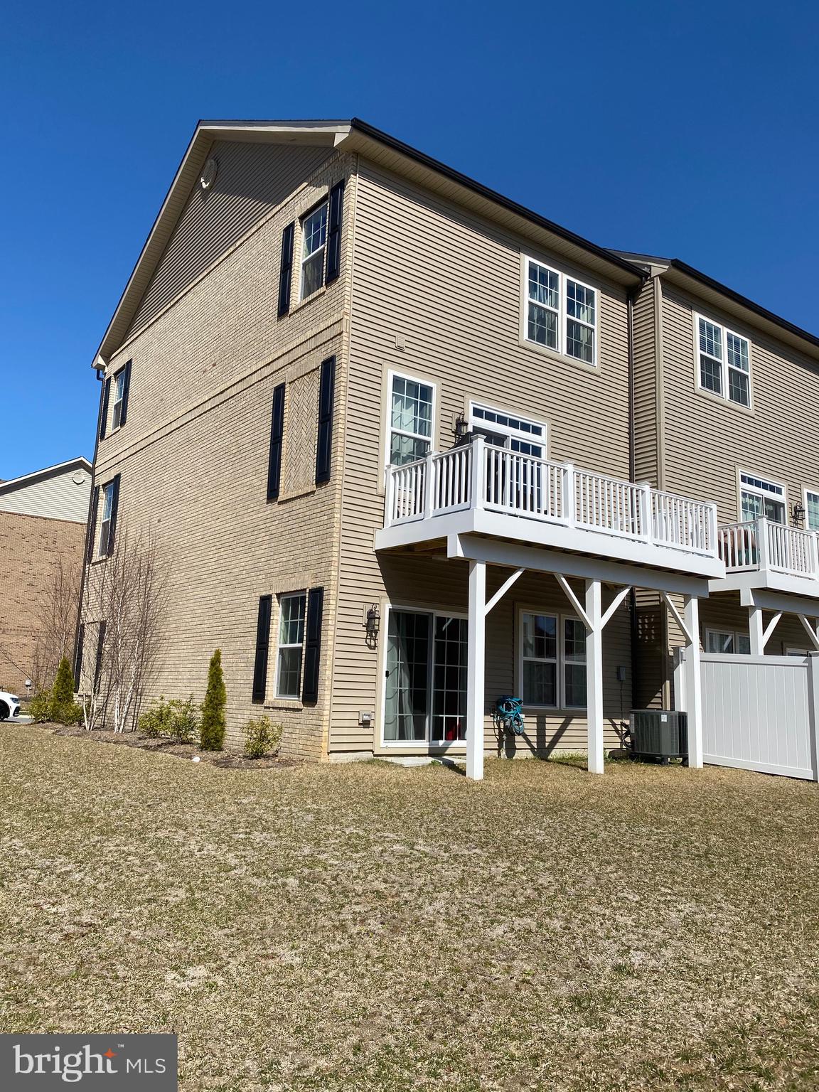 HAMILTON PARK - Residential