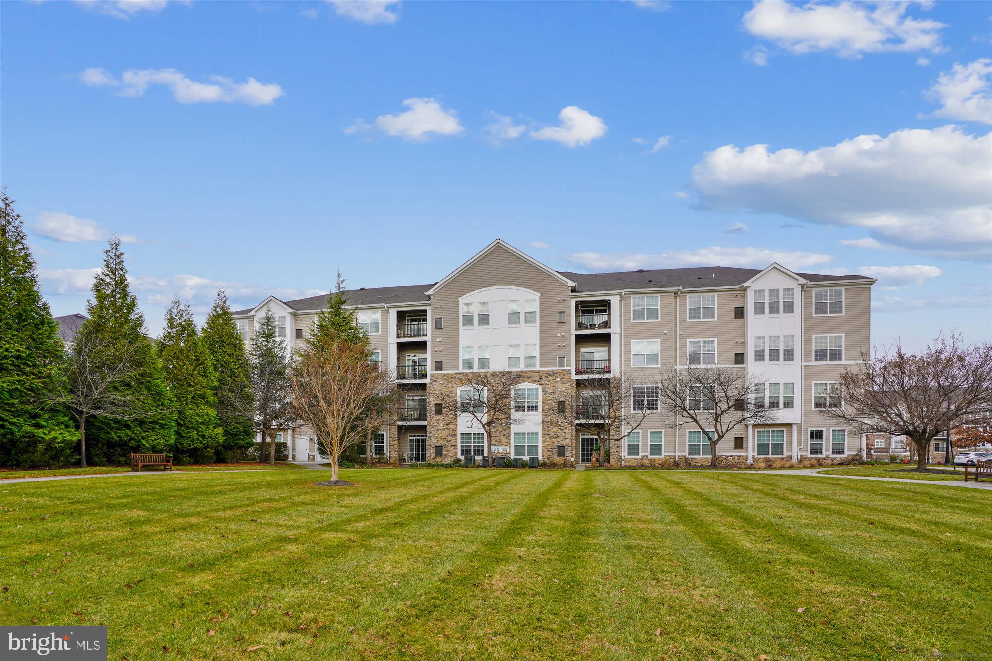 HIGHLANDS AT QUARRY LAKE - Residential