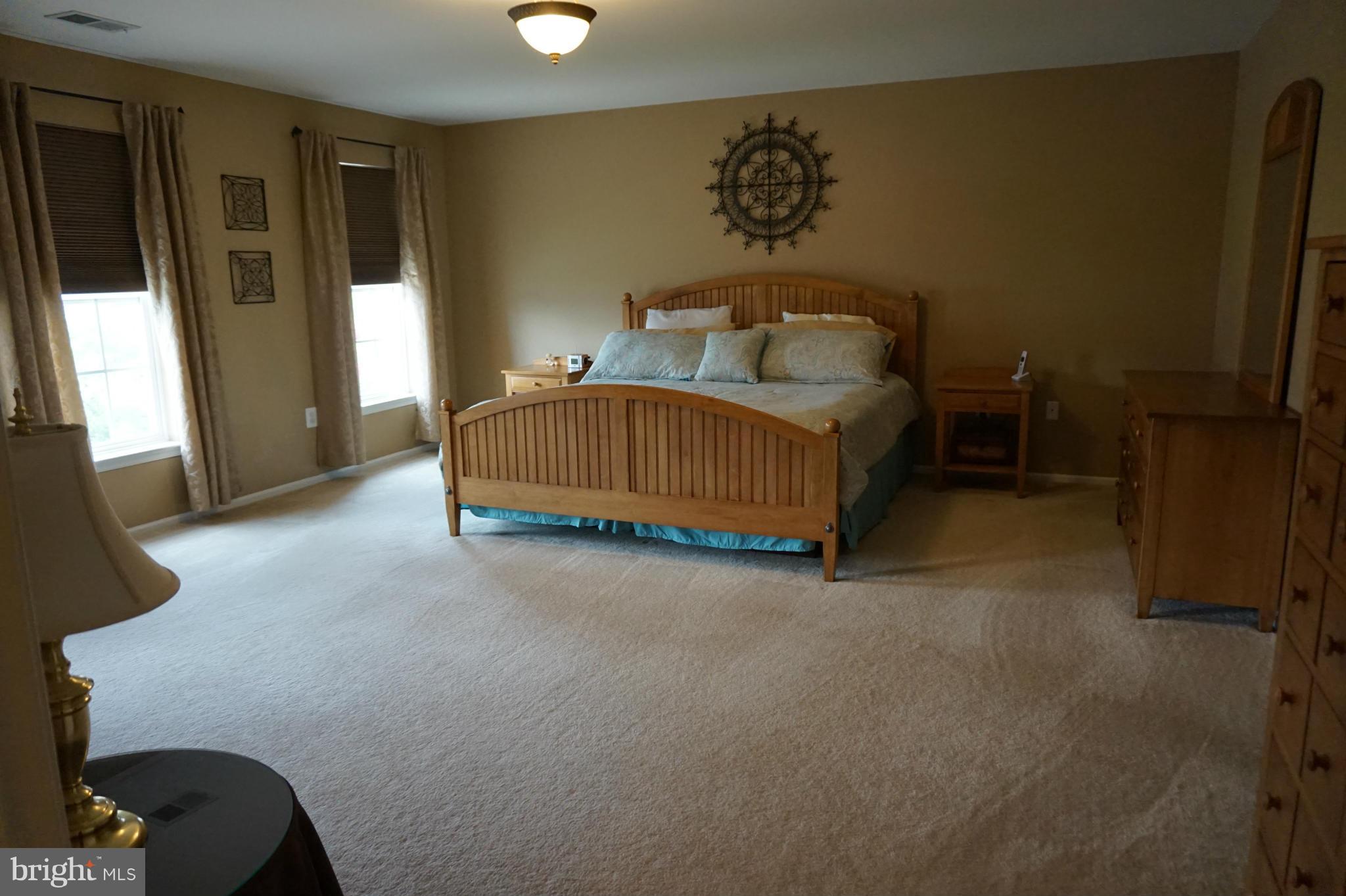 ENGLAND RUN NORTH - Residential