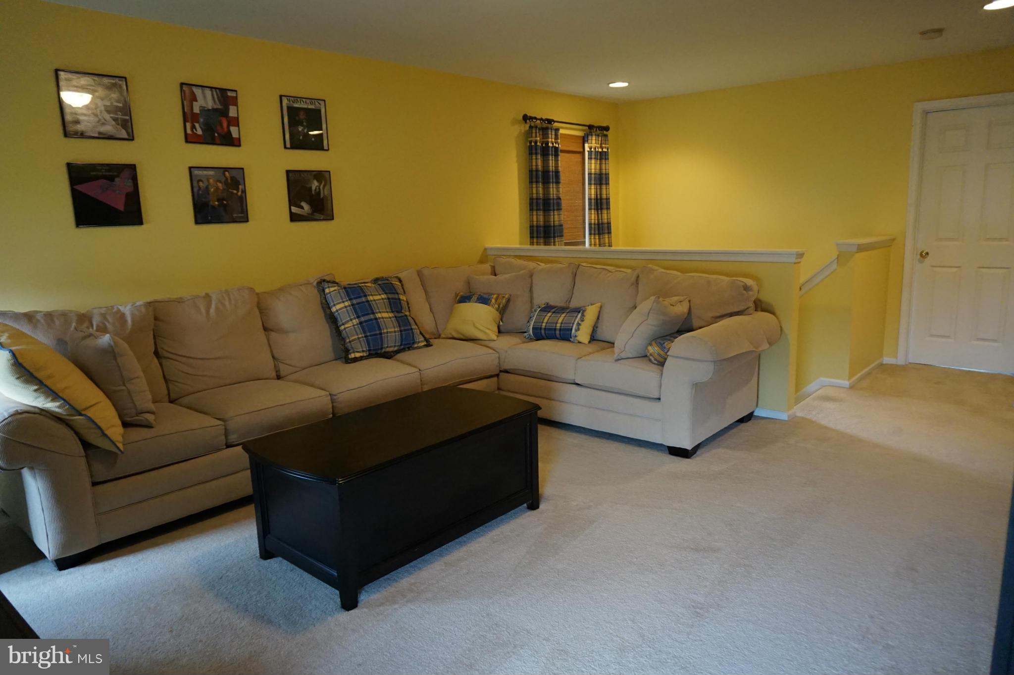 ENGLAND RUN NORTH - Residential