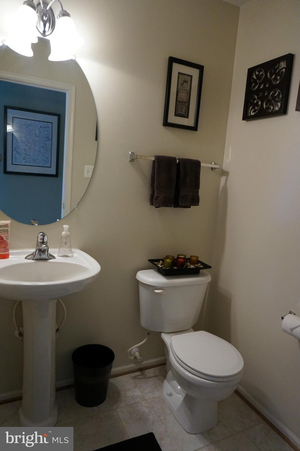 ENGLAND RUN NORTH - Residential