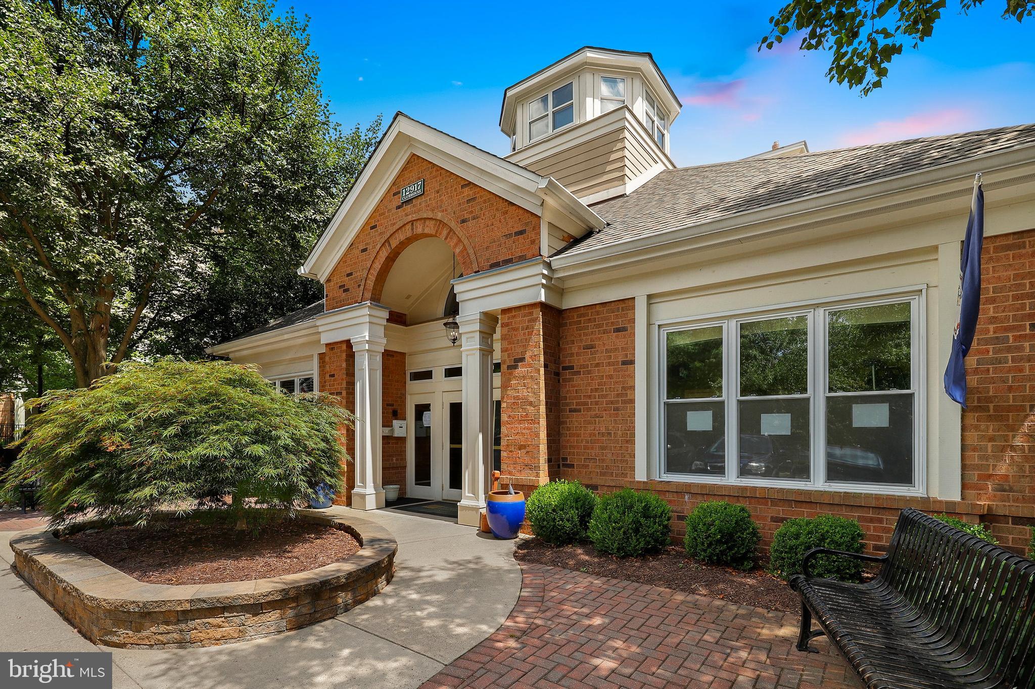 WORLDGATE CONDO - Residential