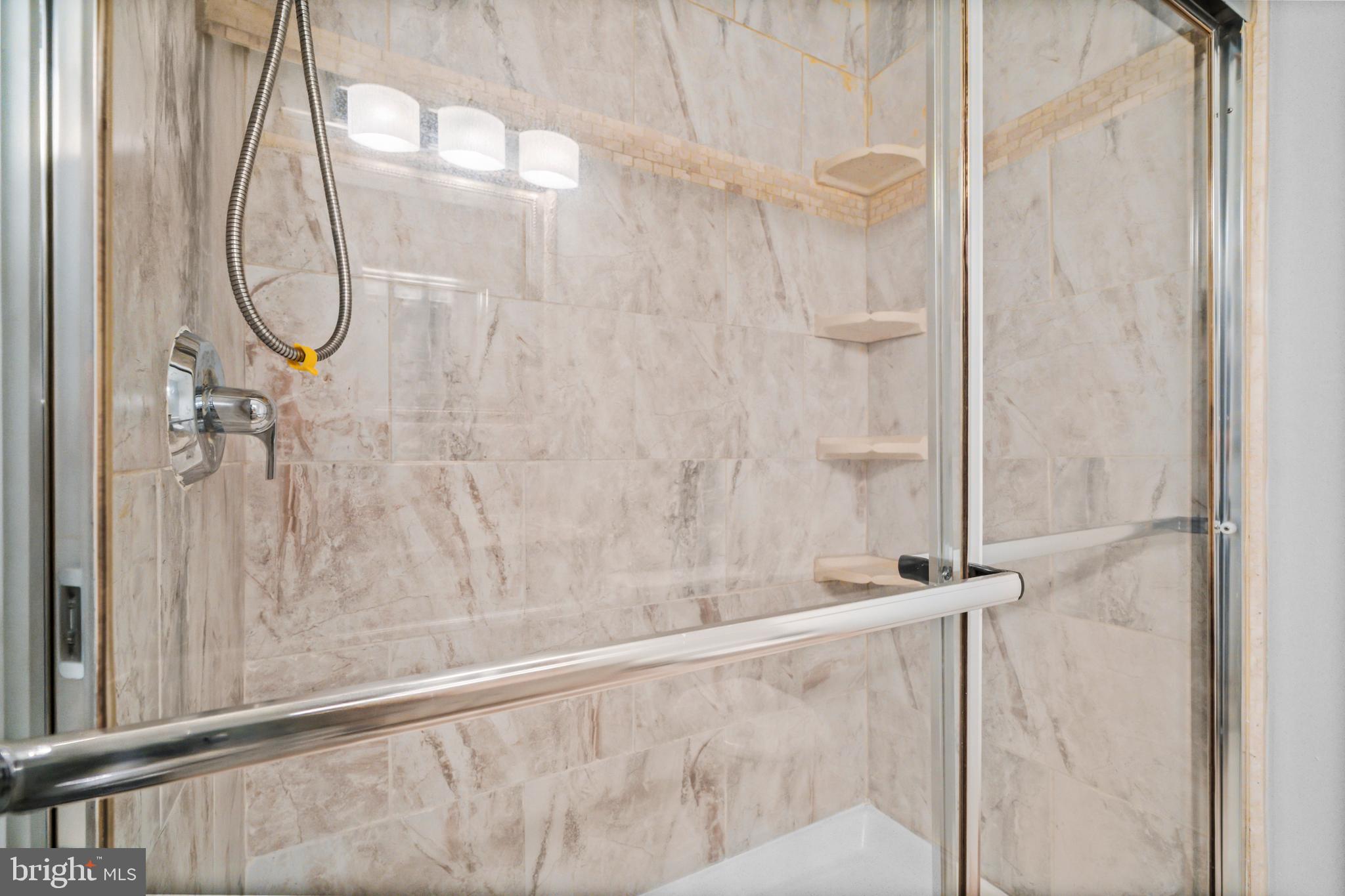 WORLDGATE CONDO - Residential