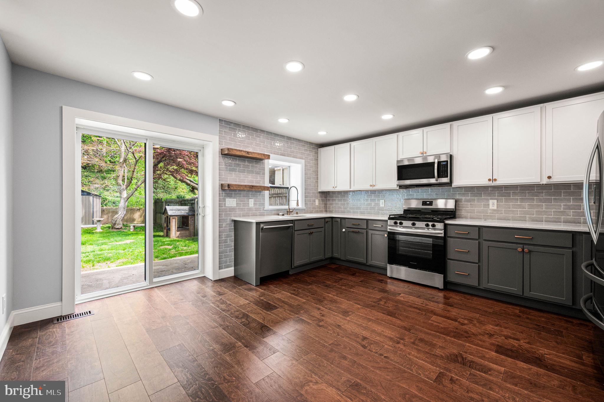 DREXEL HILL - Residential