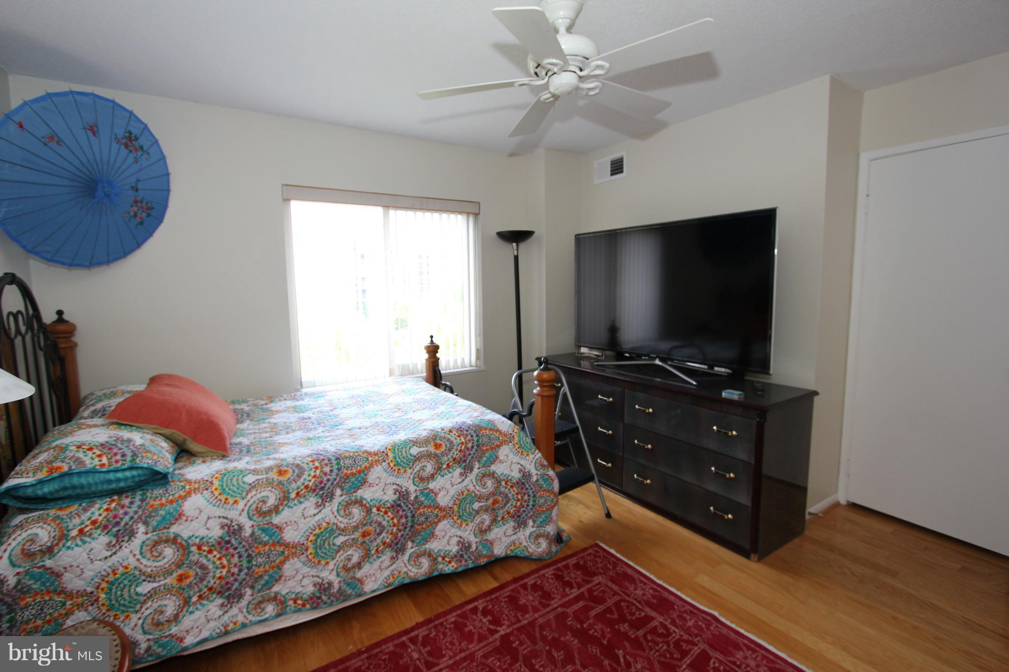 ROTONDA - Residential Lease