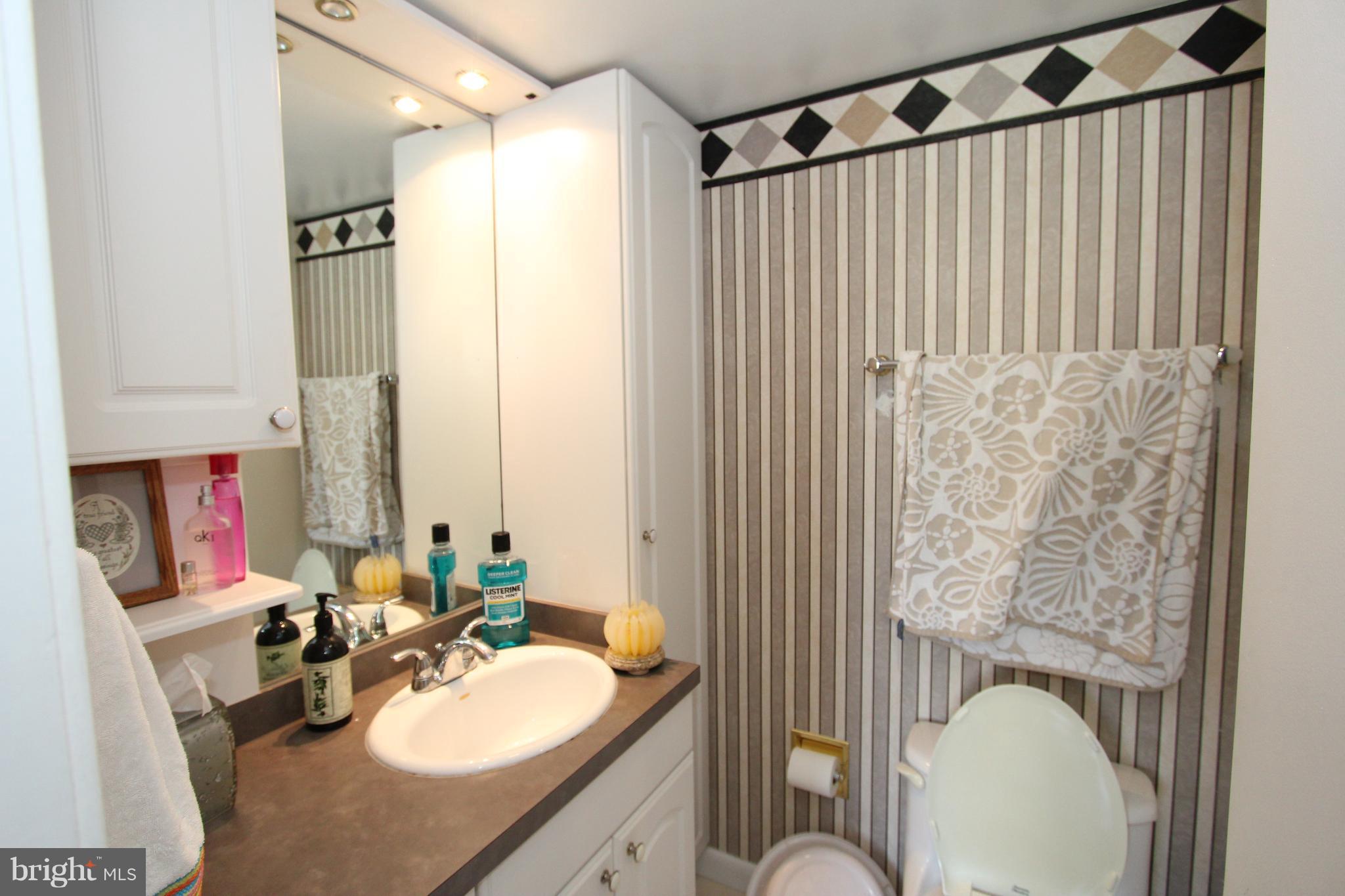 ROTONDA - Residential Lease