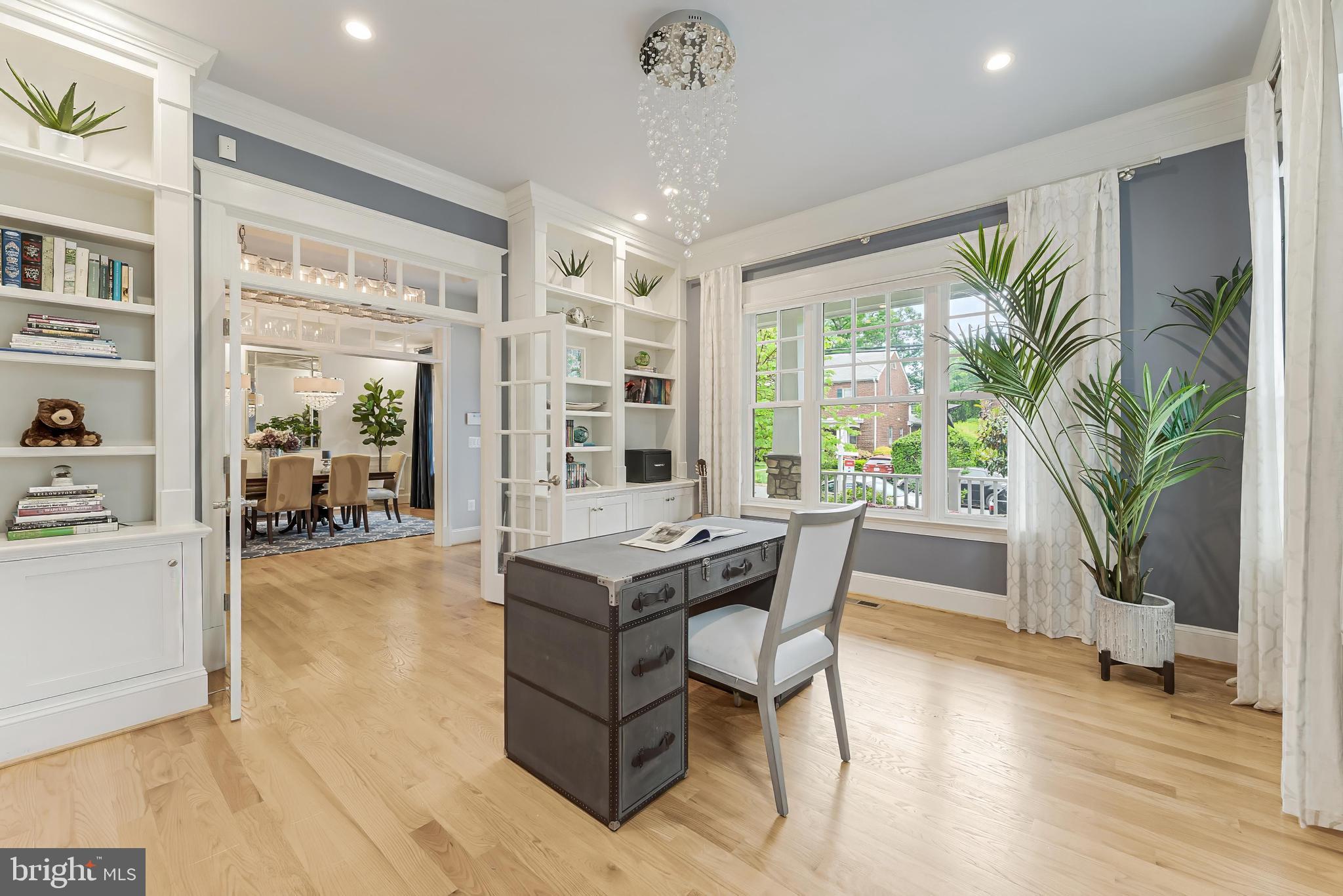 ASHTON HEIGHTS - Residential