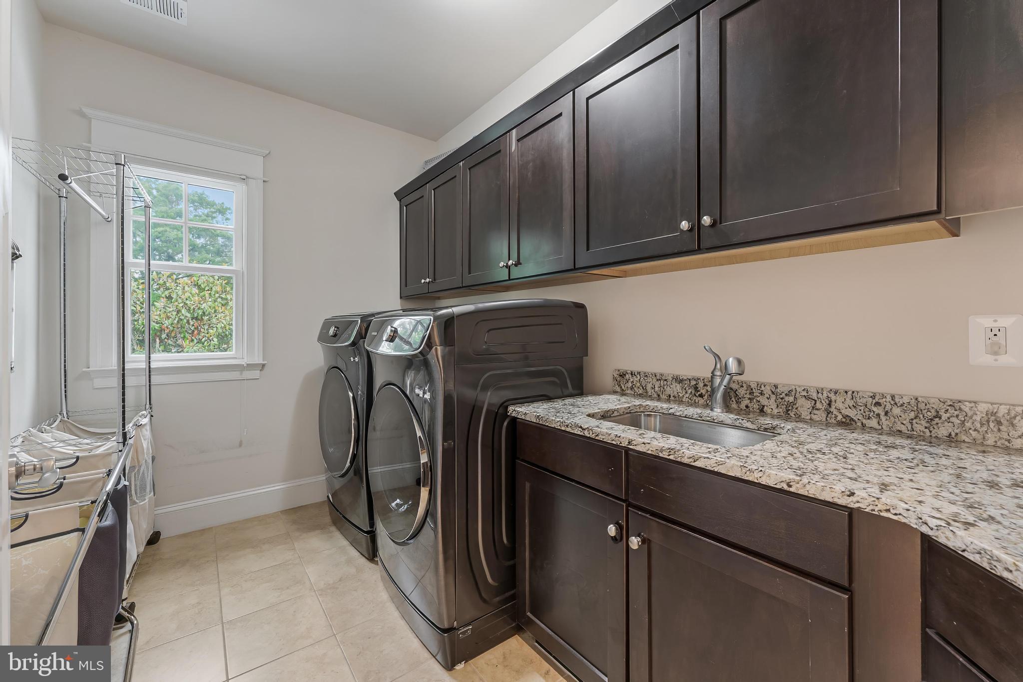 ASHTON HEIGHTS - Residential