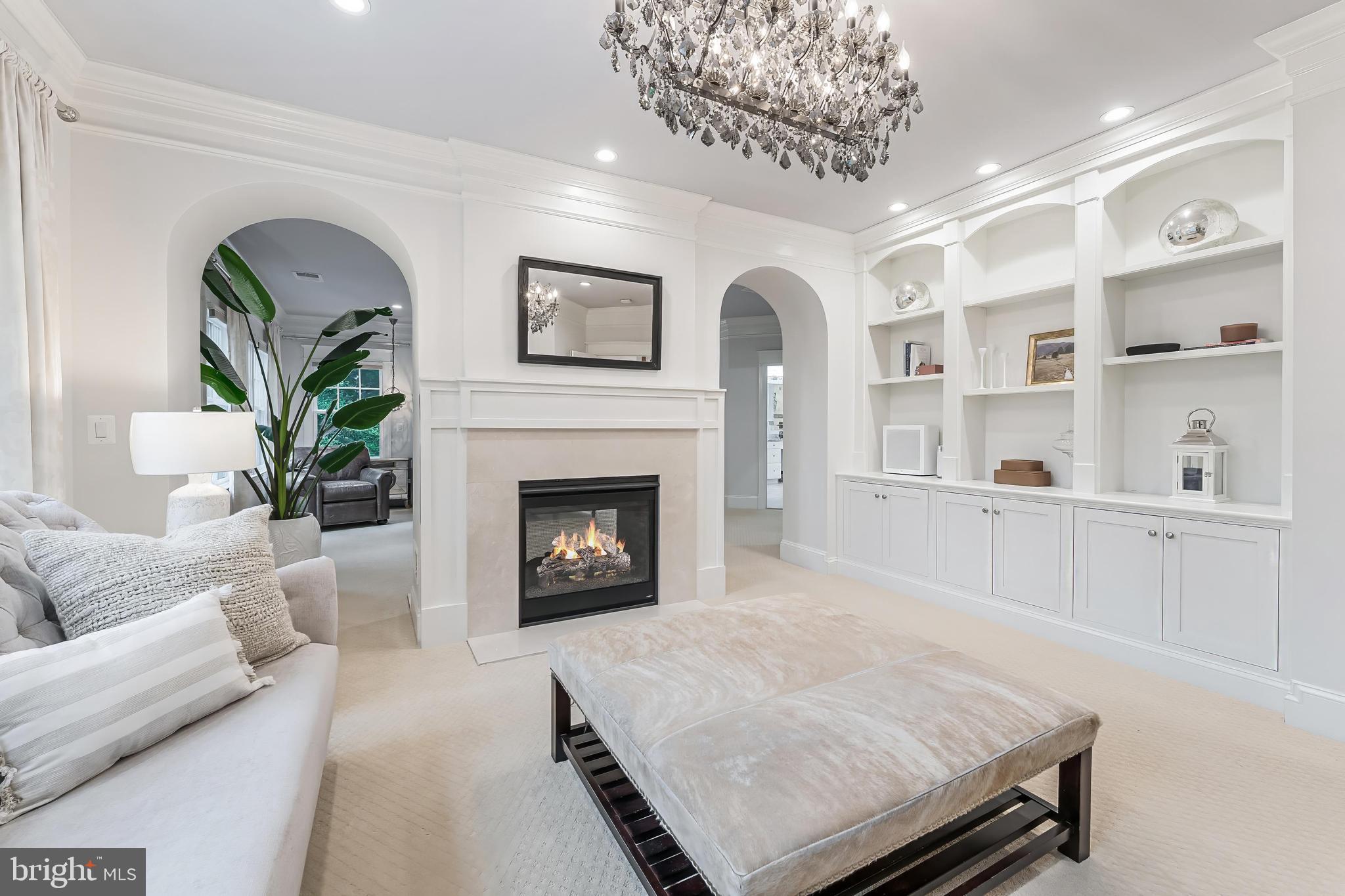 ASHTON HEIGHTS - Residential