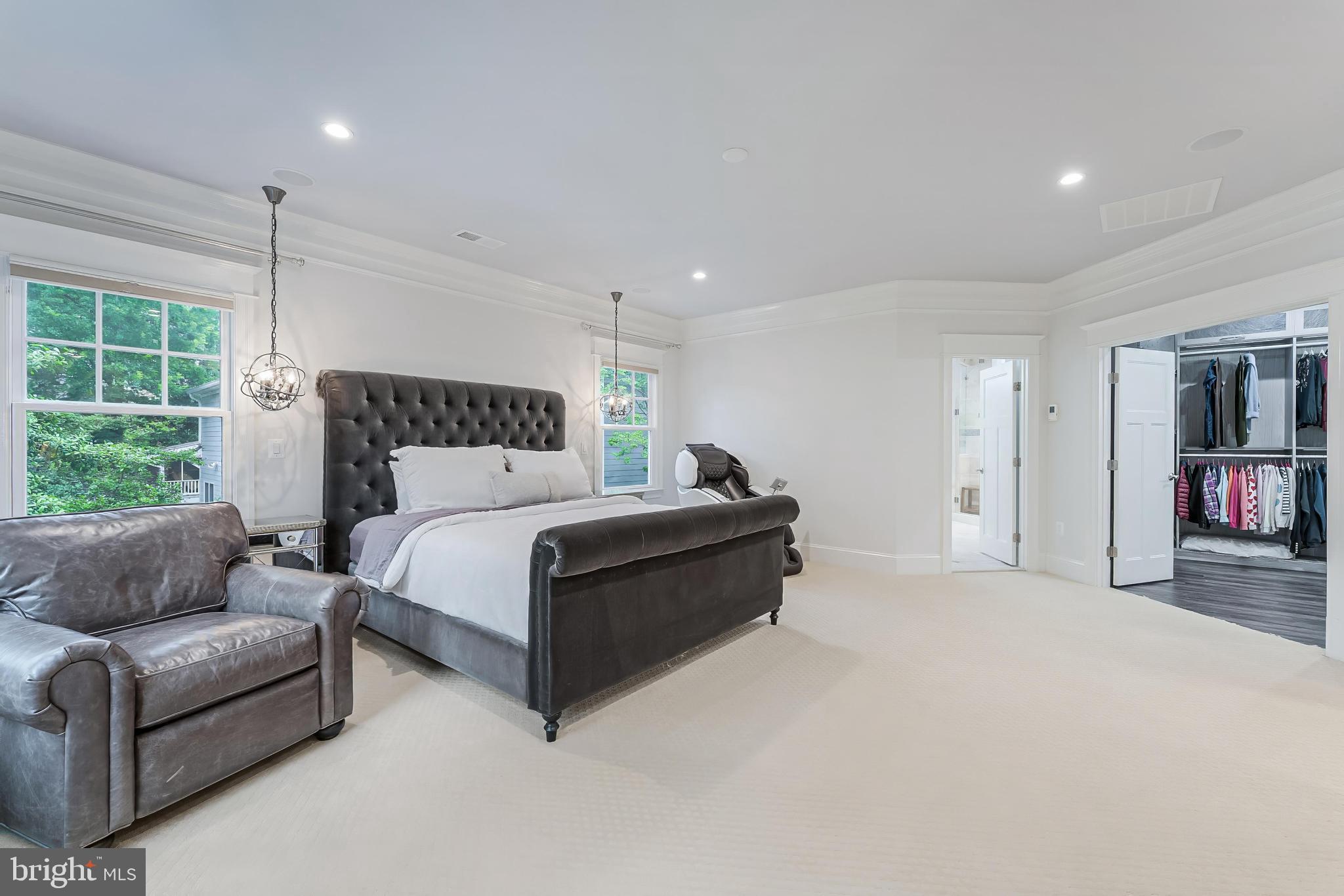 ASHTON HEIGHTS - Residential